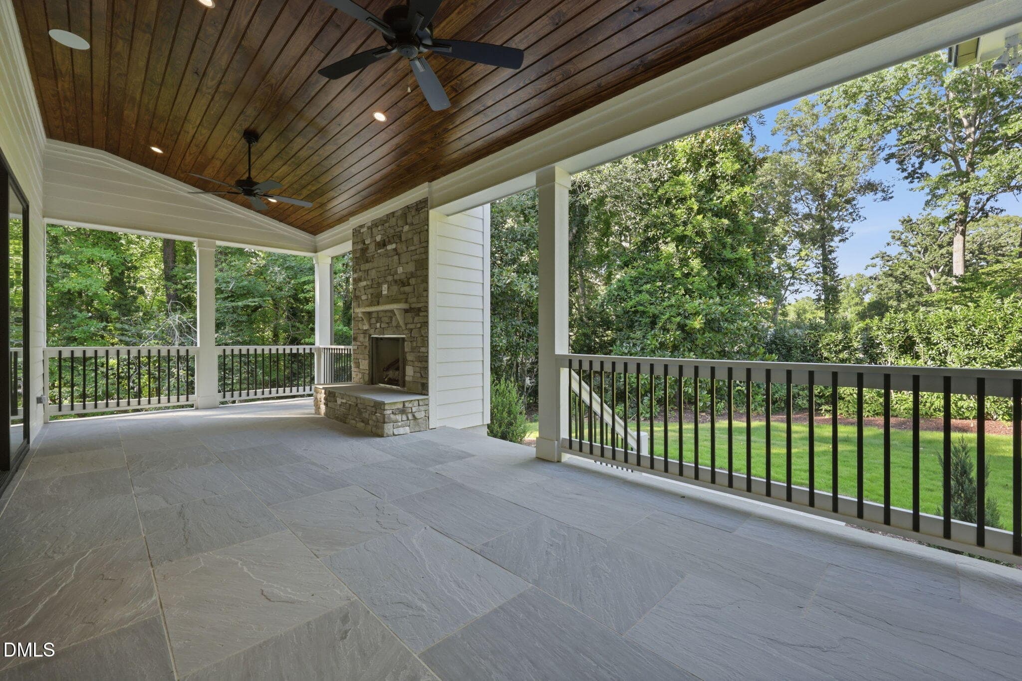 25-web-or-mls-IMG_9109 - 5308 Parkwood Drive, Raleigh, NC 27612, Raleigh