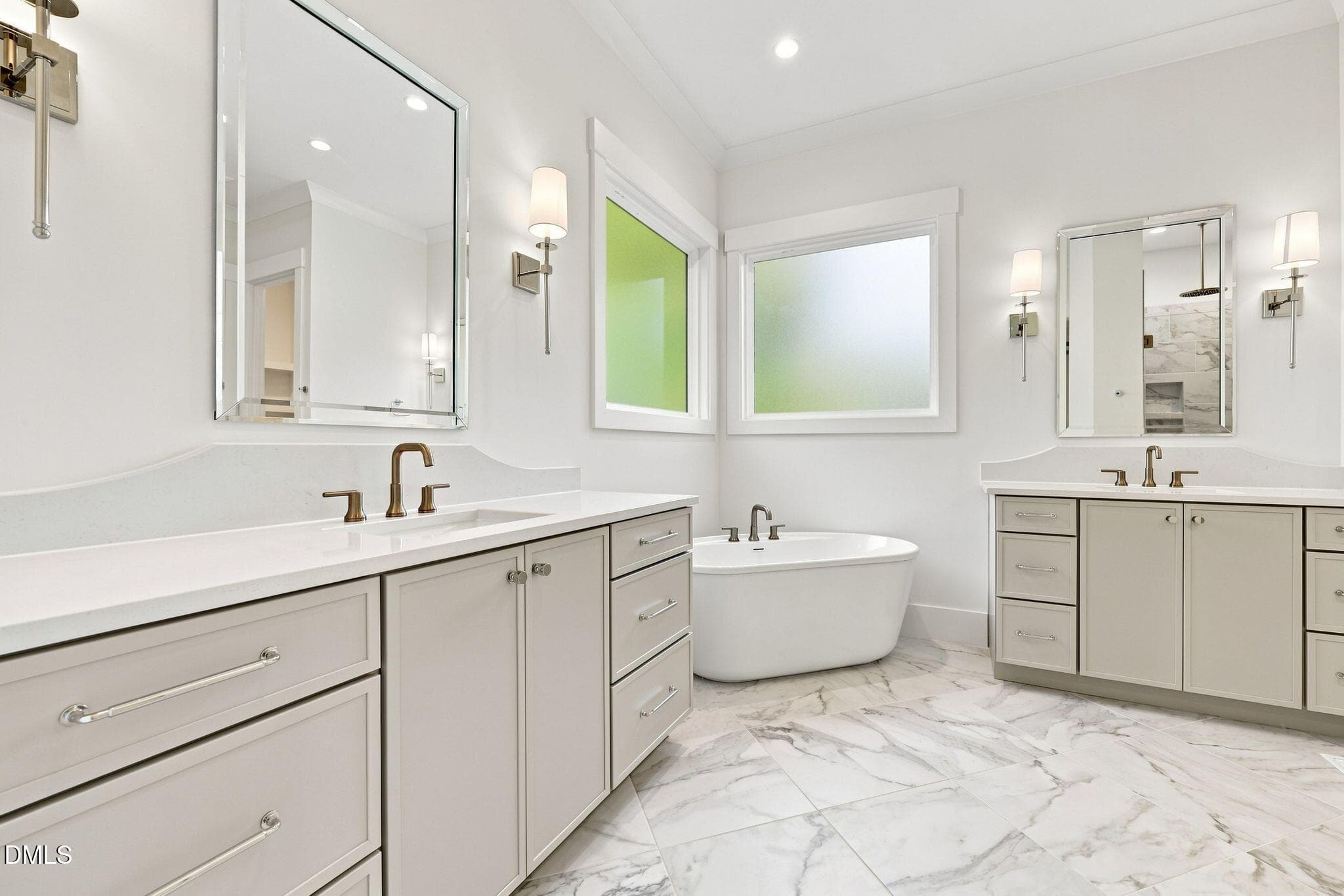 35-web-or-mls-IMG_9154 - 5308 Parkwood Drive, Raleigh, NC 27612, Raleigh