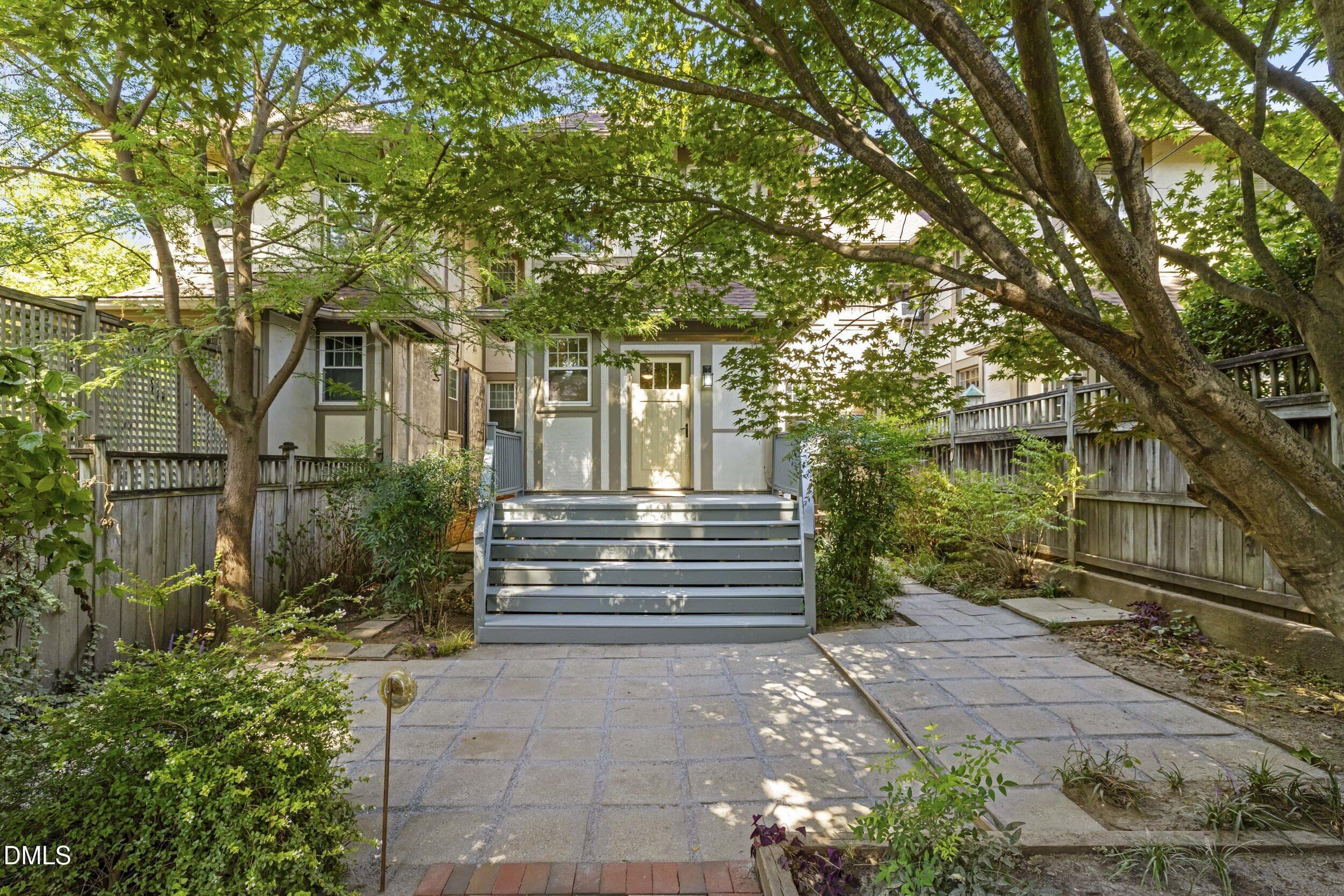 43a - Backyard - 132 Woodburn Road, Raleigh, NC 27605, Raleigh