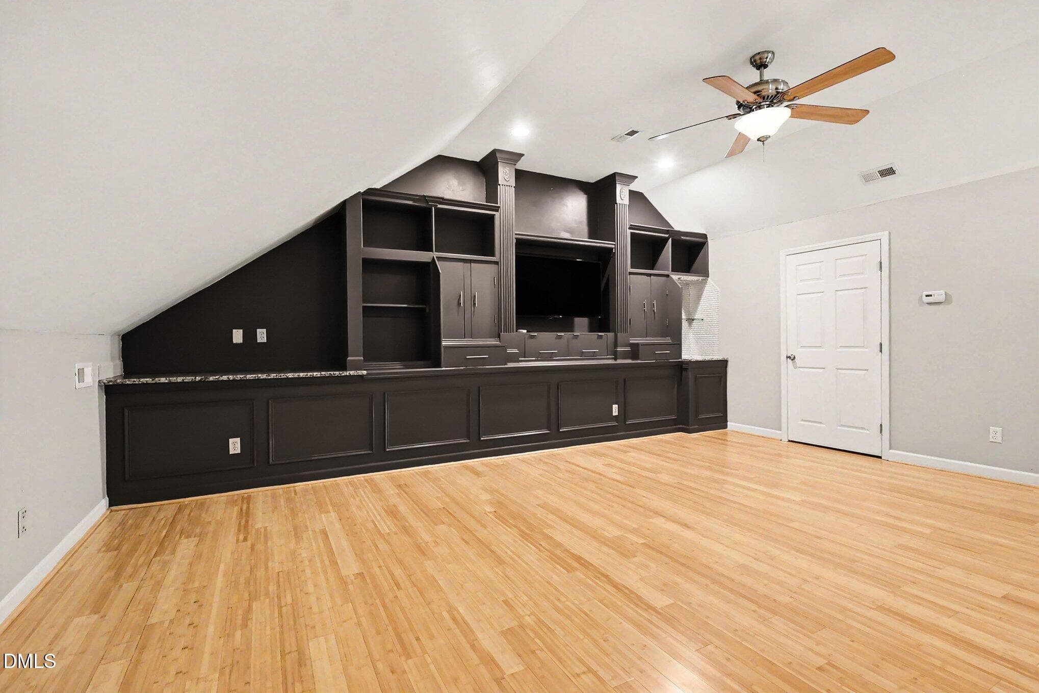 Third Floor - 2243 Bellaire Avenue, Raleigh, NC 27608, Raleigh