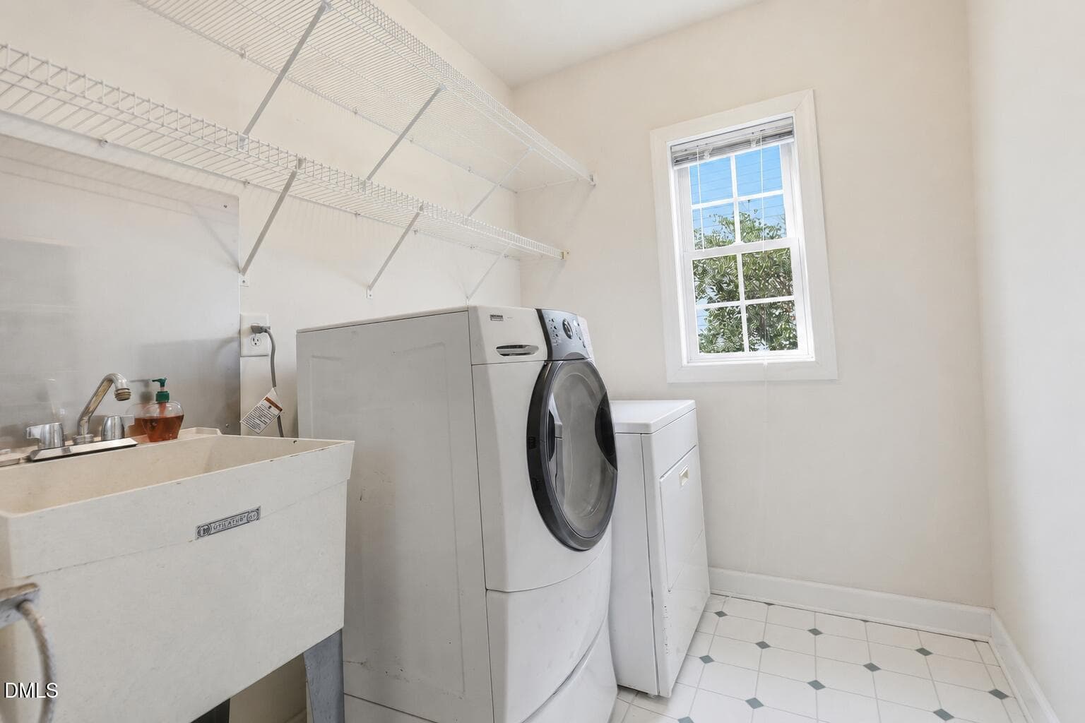 laundry removed ladder - 1524 Wood Spring Court, Raleigh, NC 27614, Raleigh