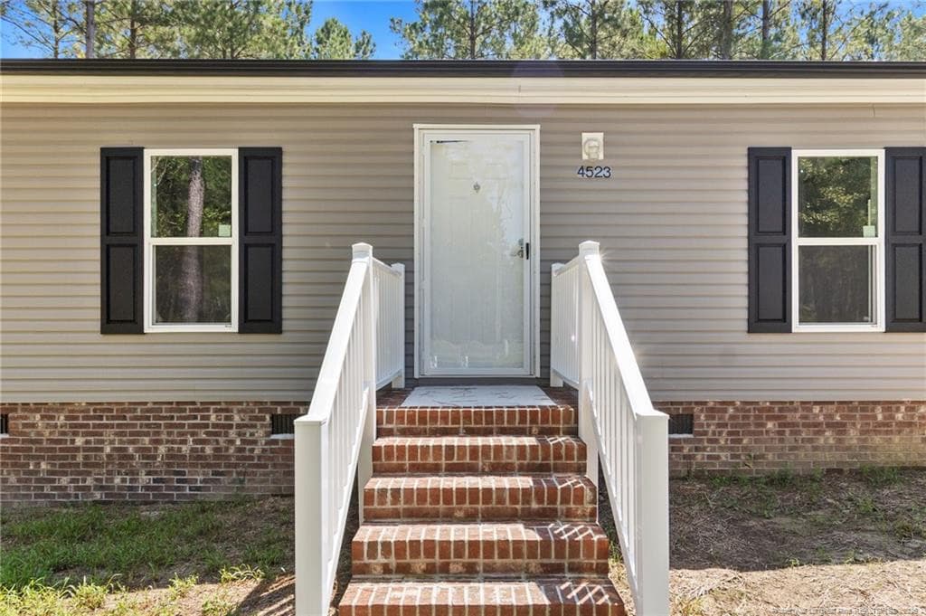 Photo 4 - 4523 Mercer Mill Brown Marsh Road, Clarkton, NC 28433, Clarkton