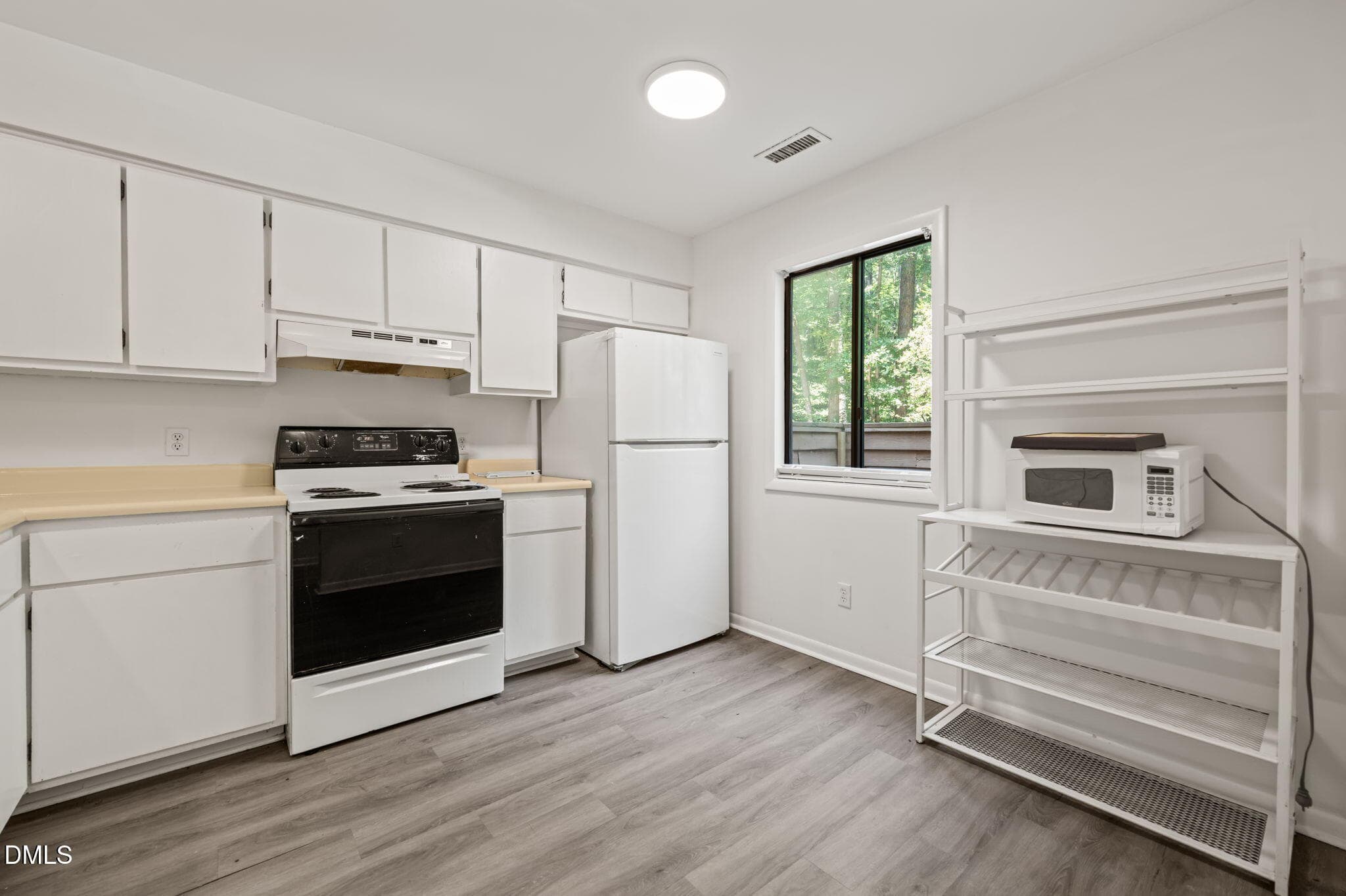 5-web-or-mls-untitled-3 - 201 Estes Drive C, Carrboro, NC 27510, Carrboro