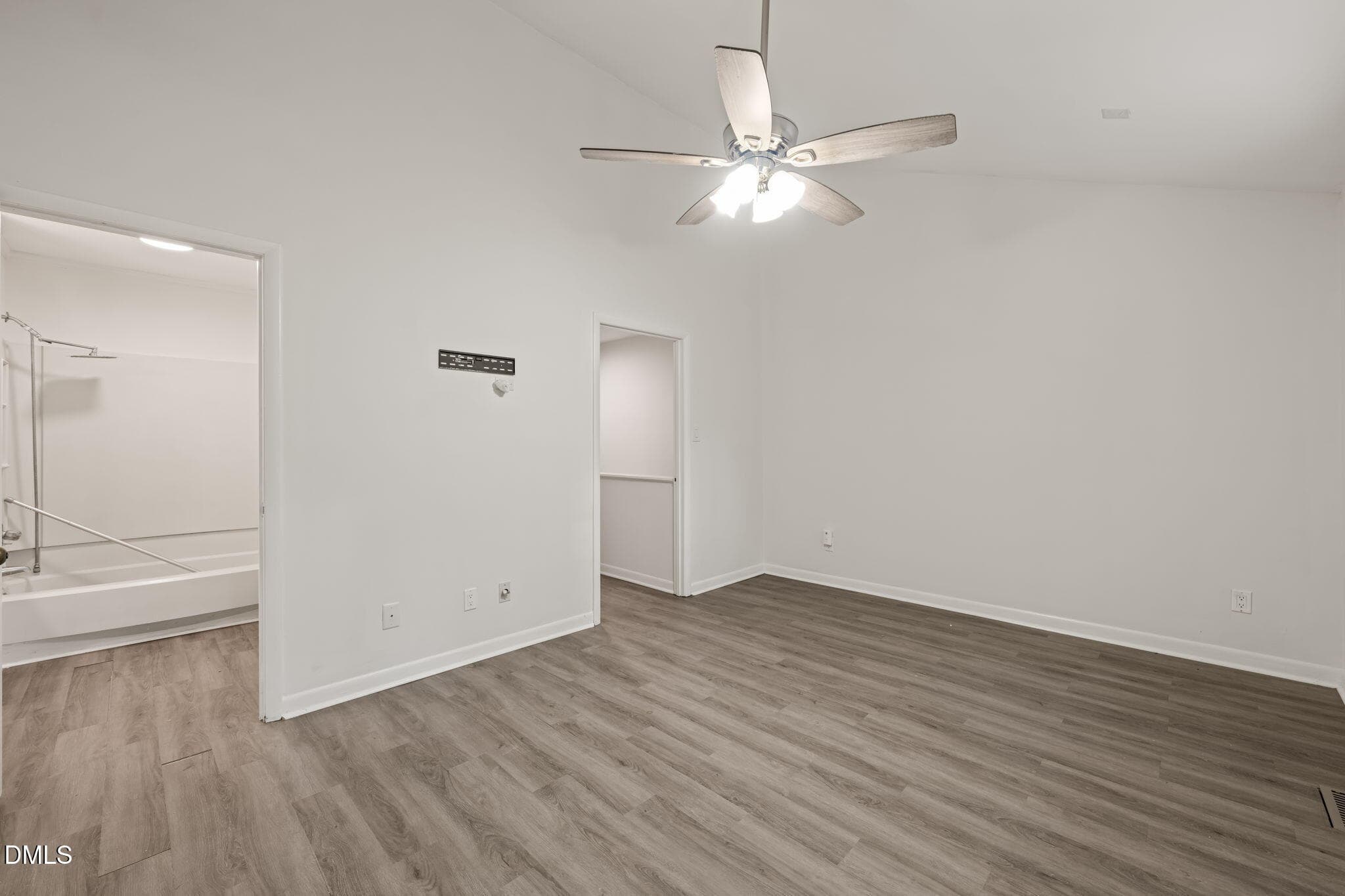 23-web-or-mls-untitled-24 - 201 Estes Drive C, Carrboro, NC 27510, Carrboro