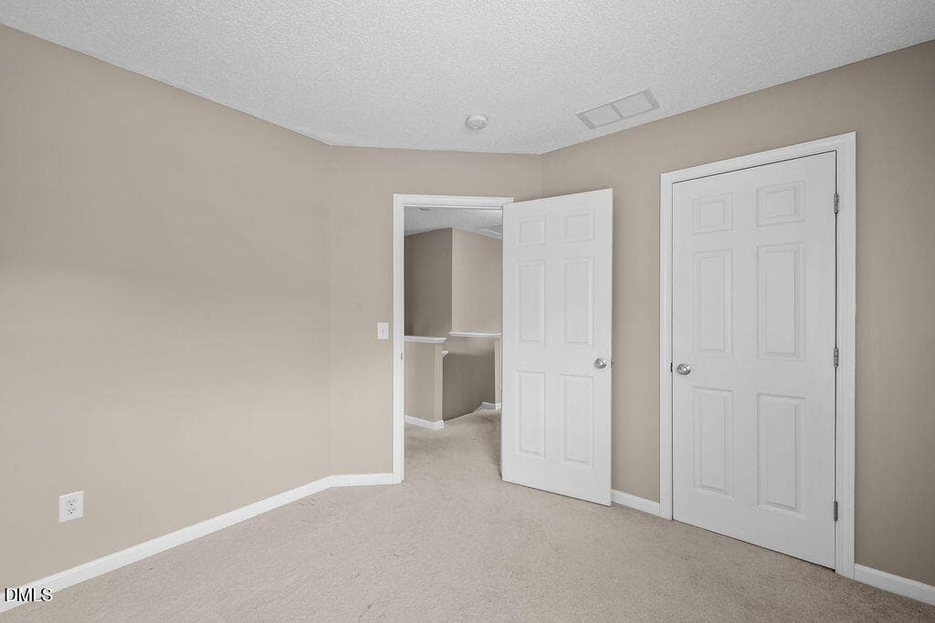 465A5043 - 3303 Glennstone Drive, Durham, NC 27704, Durham