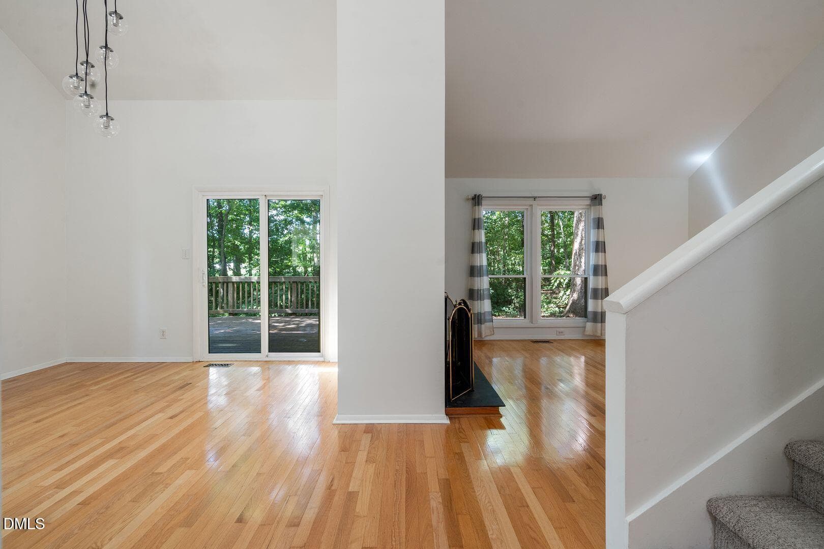 large (9) - 30 Benchmark, Pittsboro, NC 27312