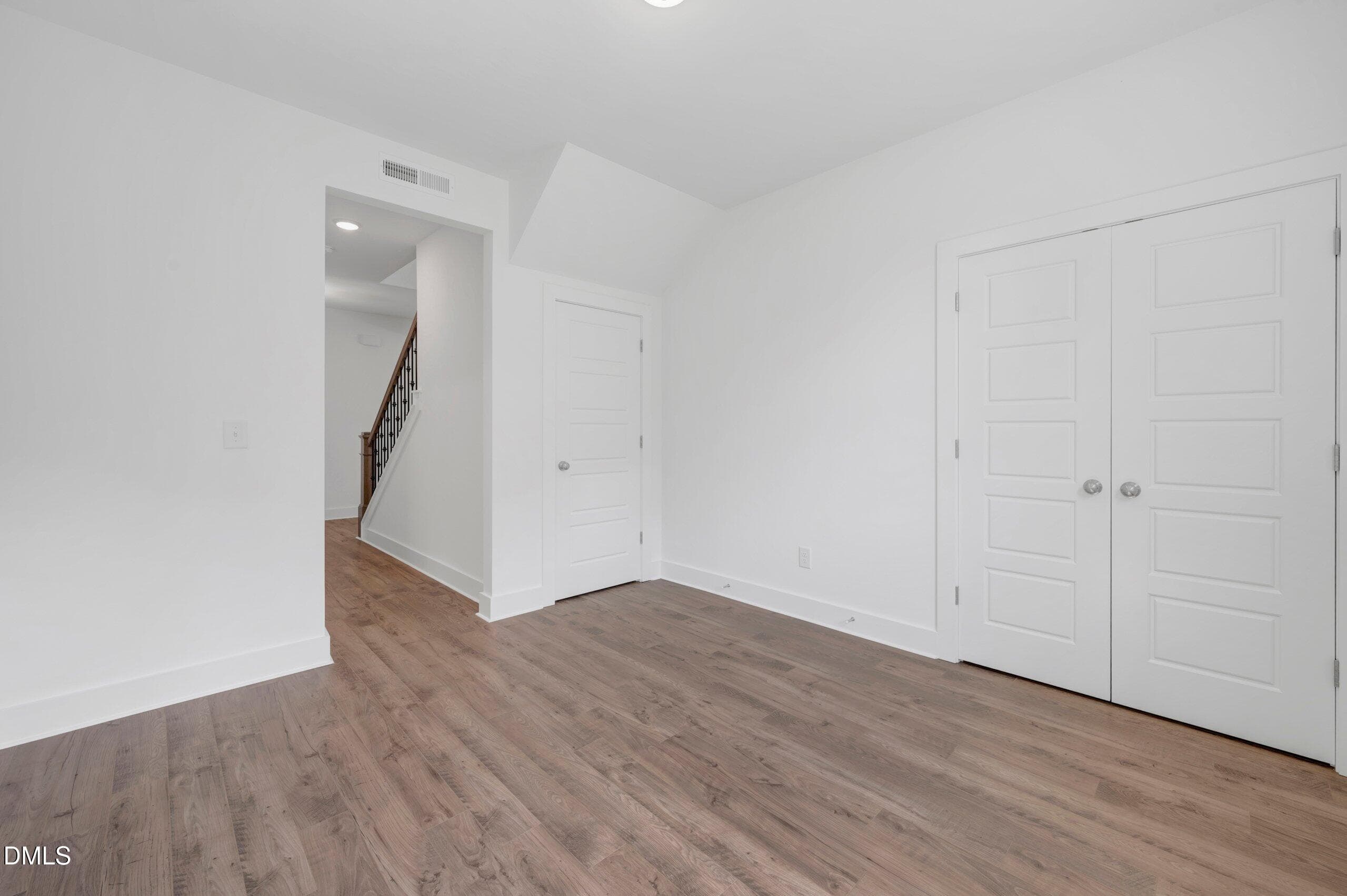 Flex Room - 144 Golfview Avenue, Benson, NC 27504