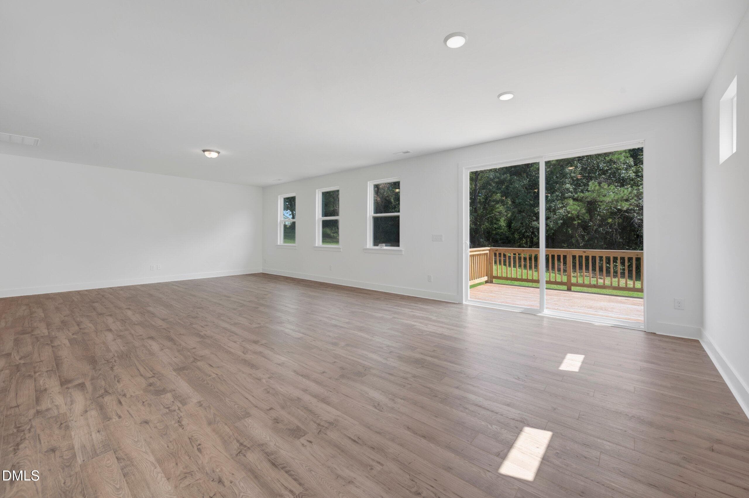 Great Room - 144 Golfview Avenue, Benson, NC 27504