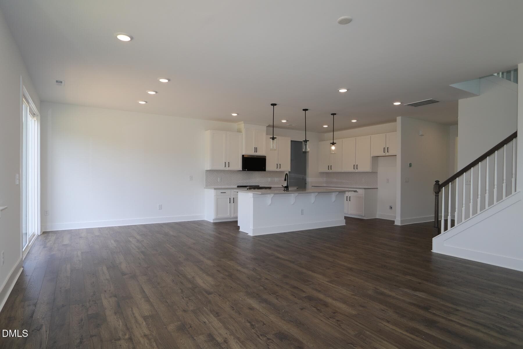Great Room_Dining Area_Kitchen - 109 Tee Time Terrace, Benson, NC 27504