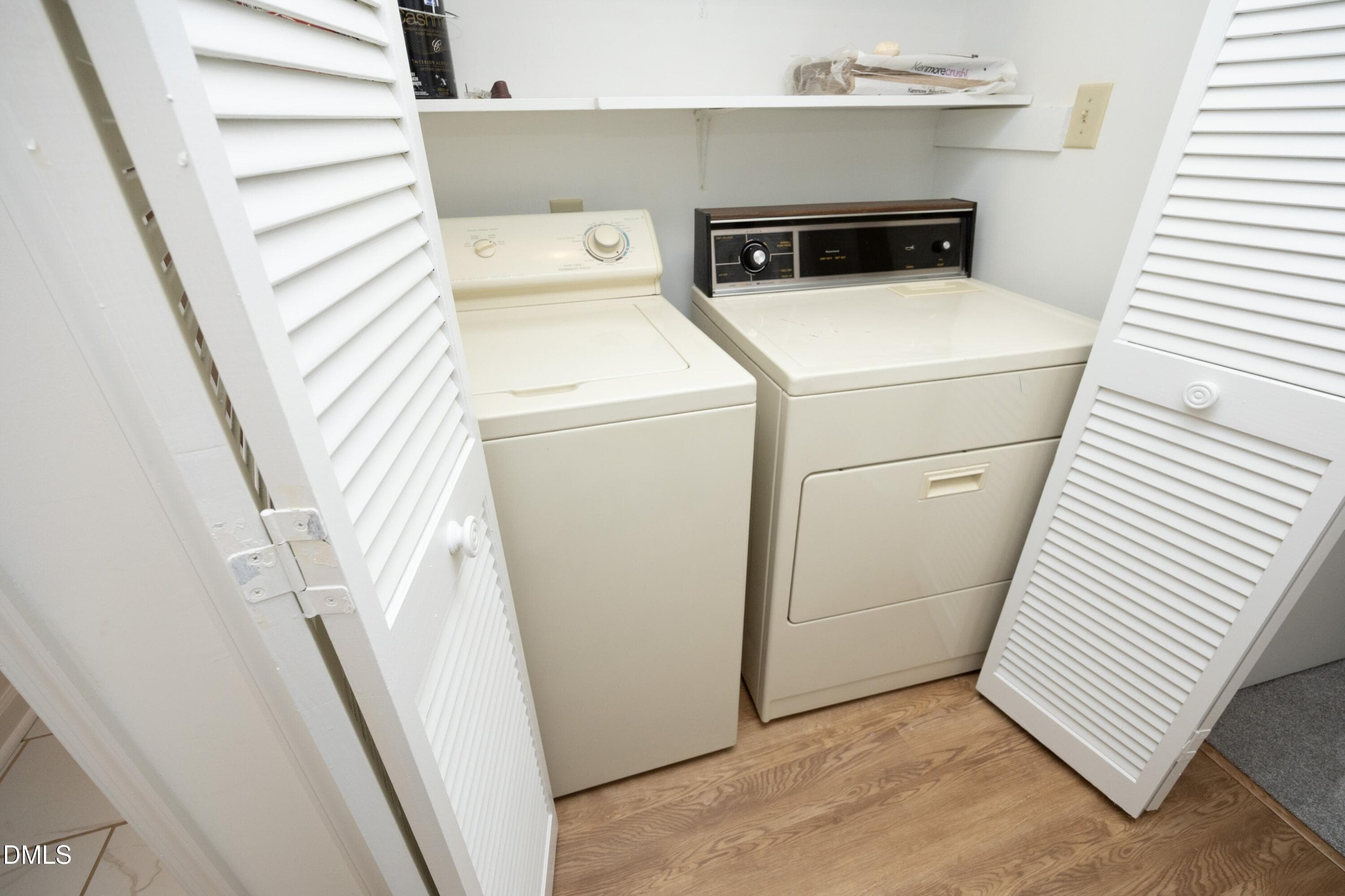 37WasherDryer - 3004 Rue Sans Famille, Raleigh, NC 27607, Raleigh