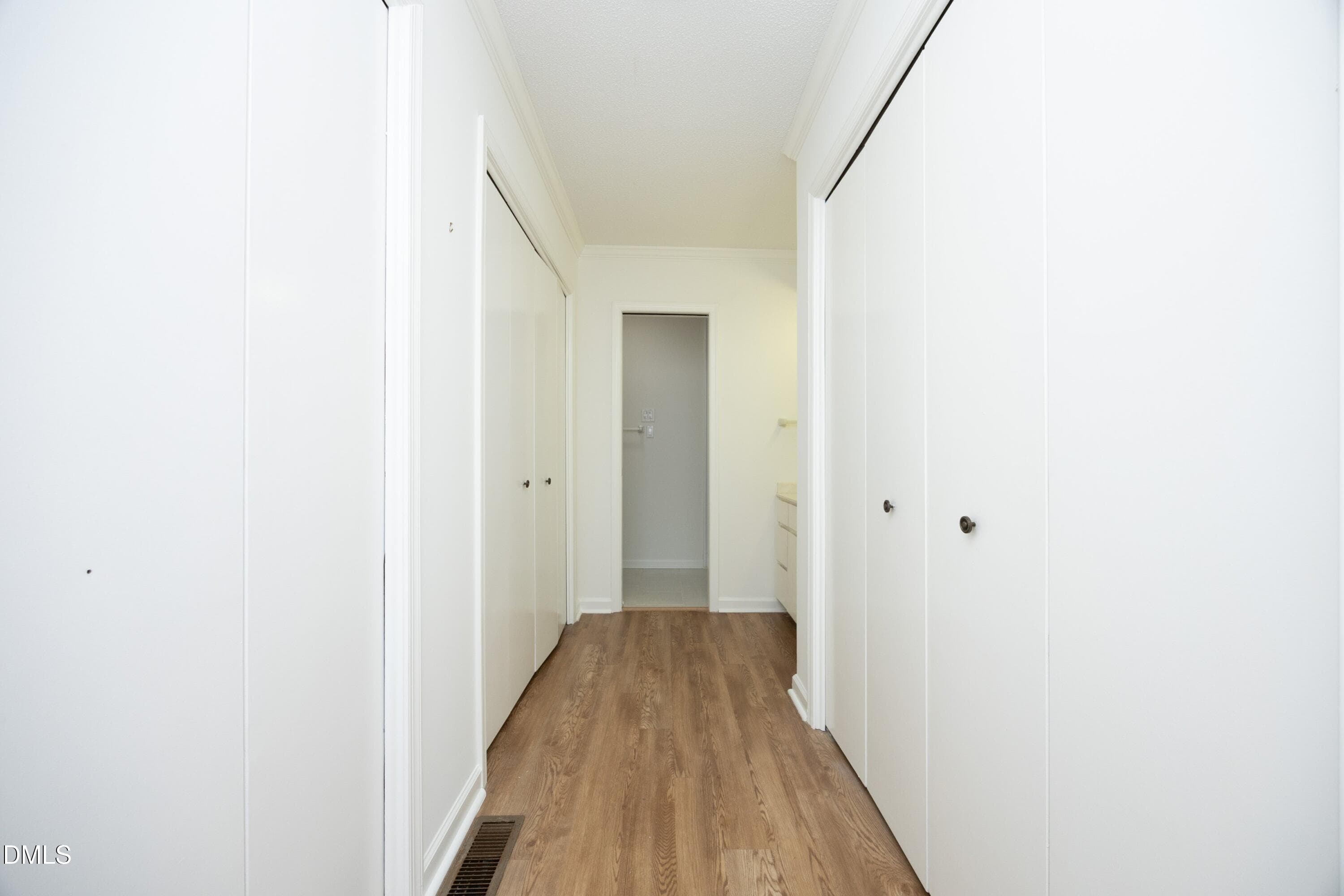 31Closets - 3004 Rue Sans Famille, Raleigh, NC 27607, Raleigh