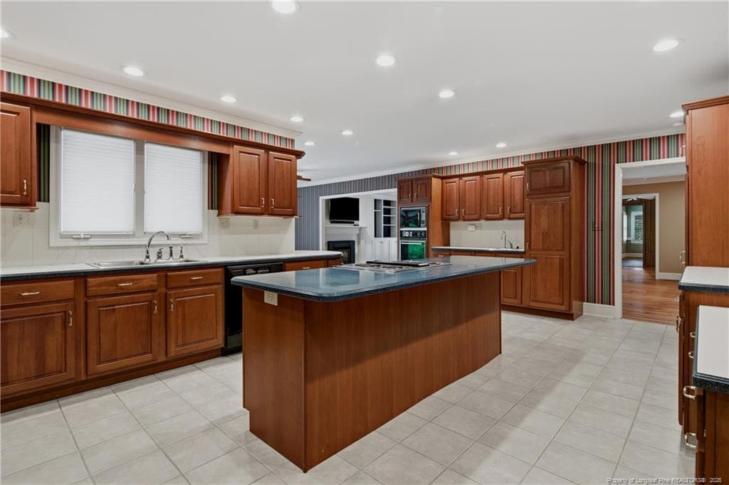 So bright and open - 2718 Skye Drive, Fayetteville, NC 28303, Fayetteville