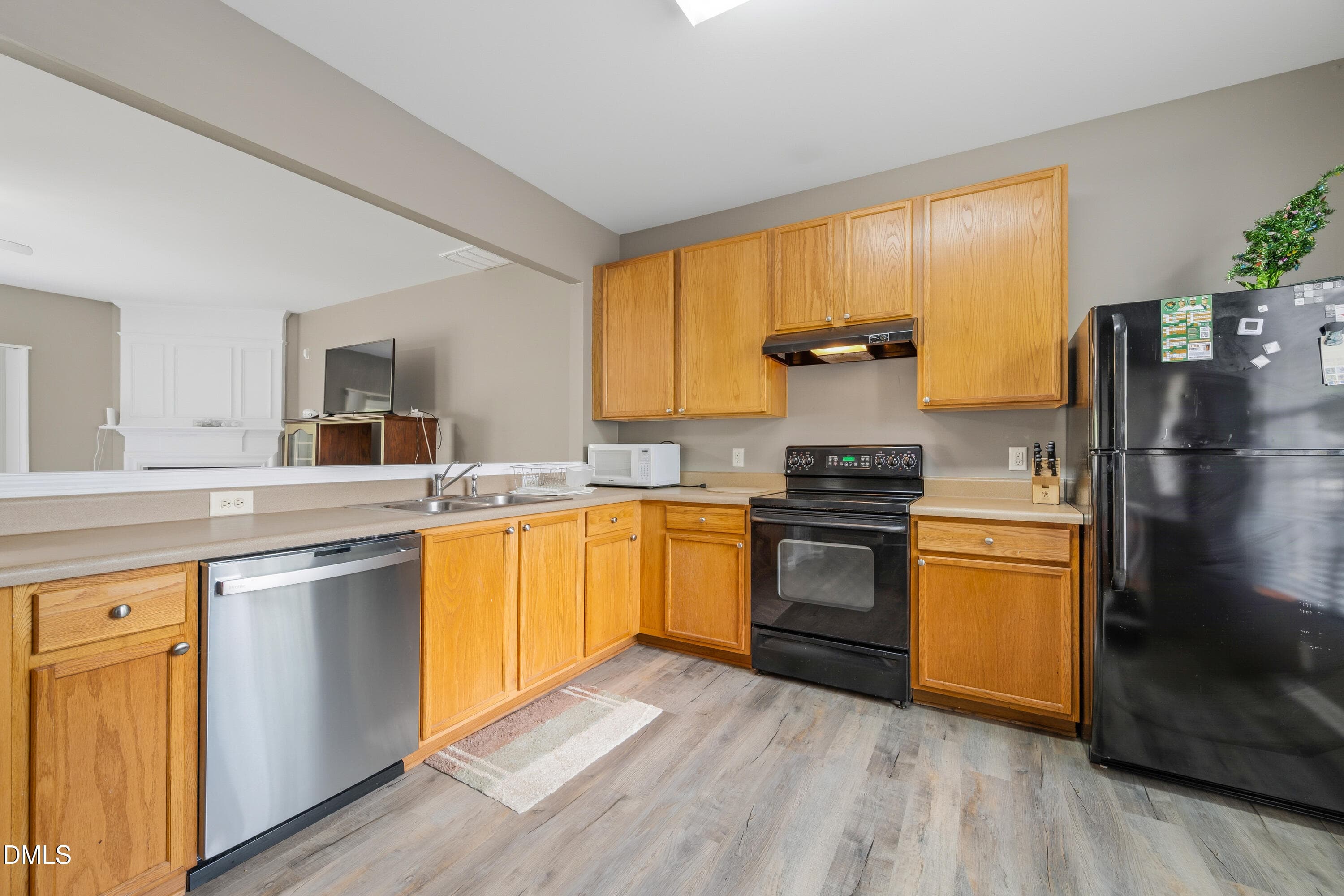 8520 Silhouette Pl_8 - 8520 Silhouette Place, Raleigh, NC 27613, Raleigh