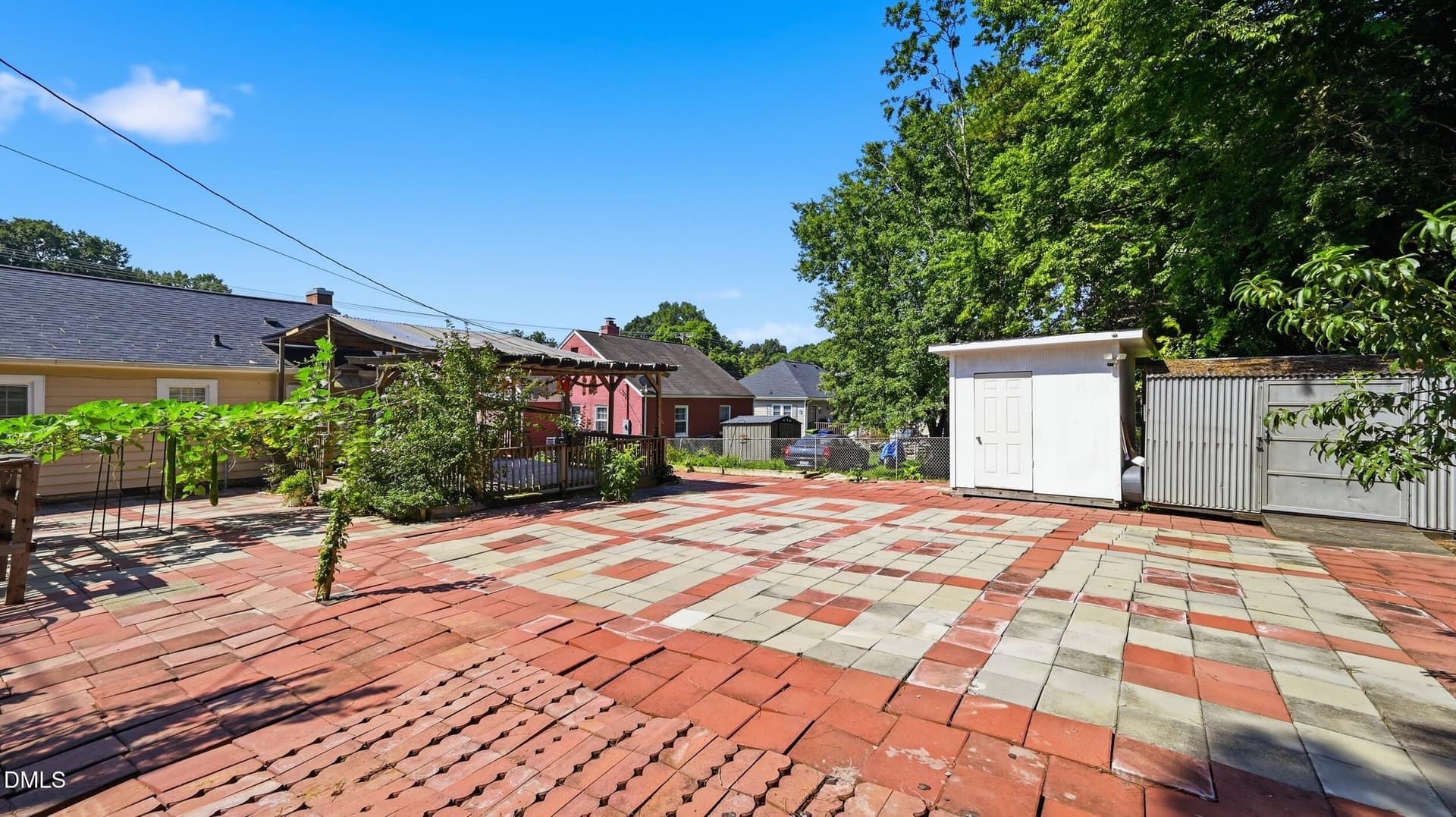 37__dsc2532 - 325 W Gilbreath Street, Graham, NC 27253