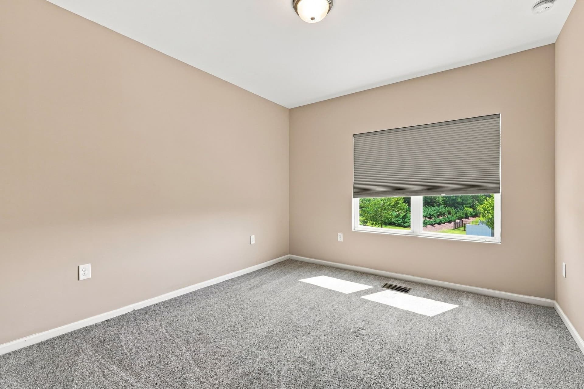 37-web-or-mls-IMG_4558_Edit.jpg - 409 Great Eno Path, Hillsborough, NC 27278