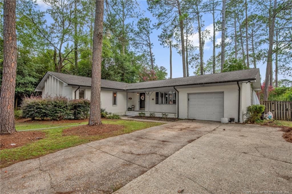 3315 Jura Drive, Fayetteville, NC 28303