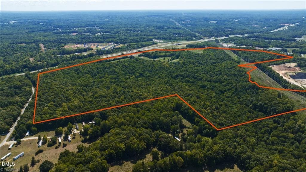 5701- N 220-21 - 5701 Us-220, Stokesdale, NC 27357