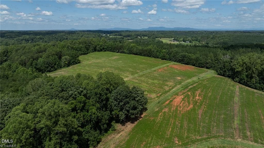 5701- N 220-19 - 5701 Us-220, Stokesdale, NC 27357