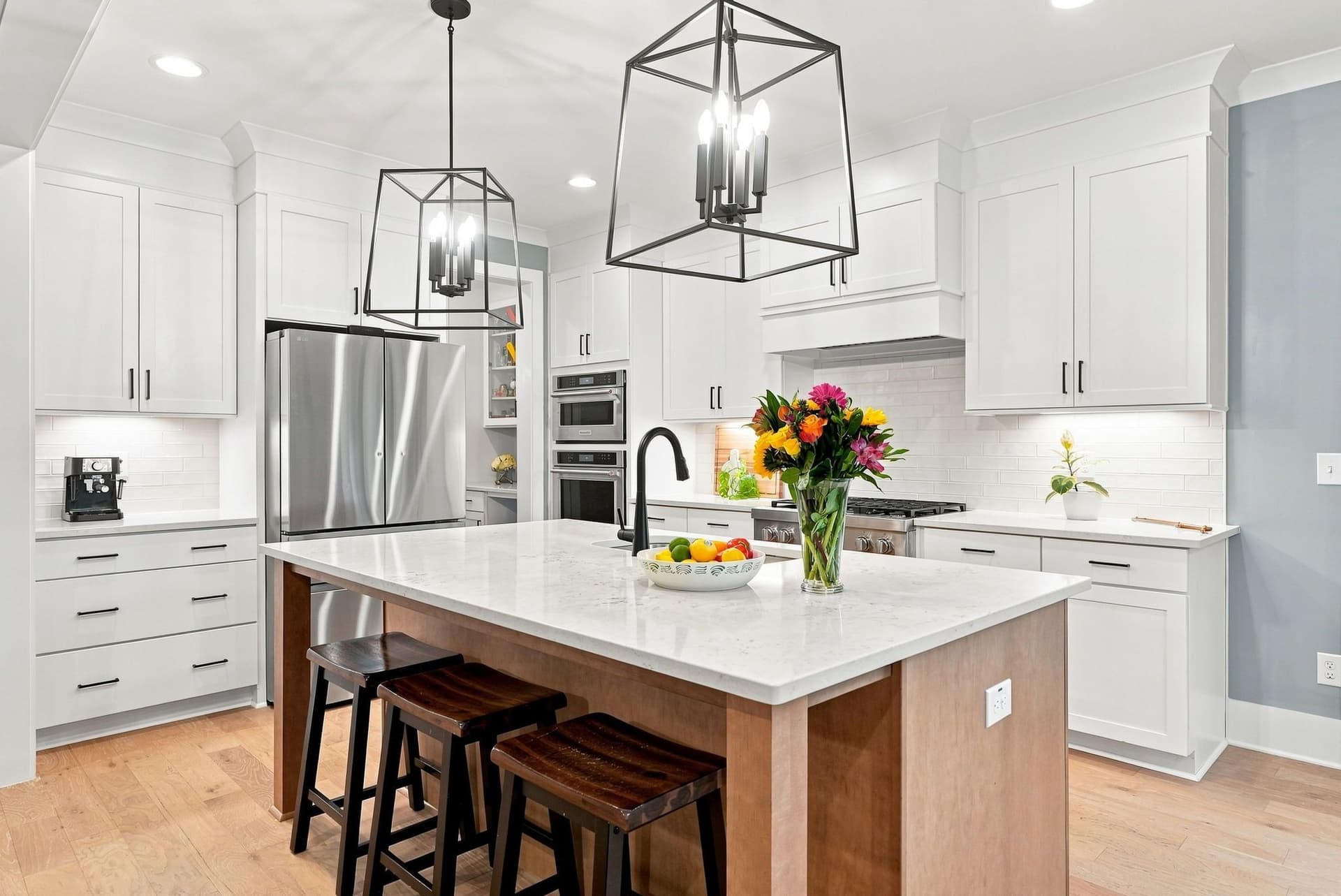 Kit w Island - 904 Shiloh Hills Drive, Fuquay Varina, NC 27526