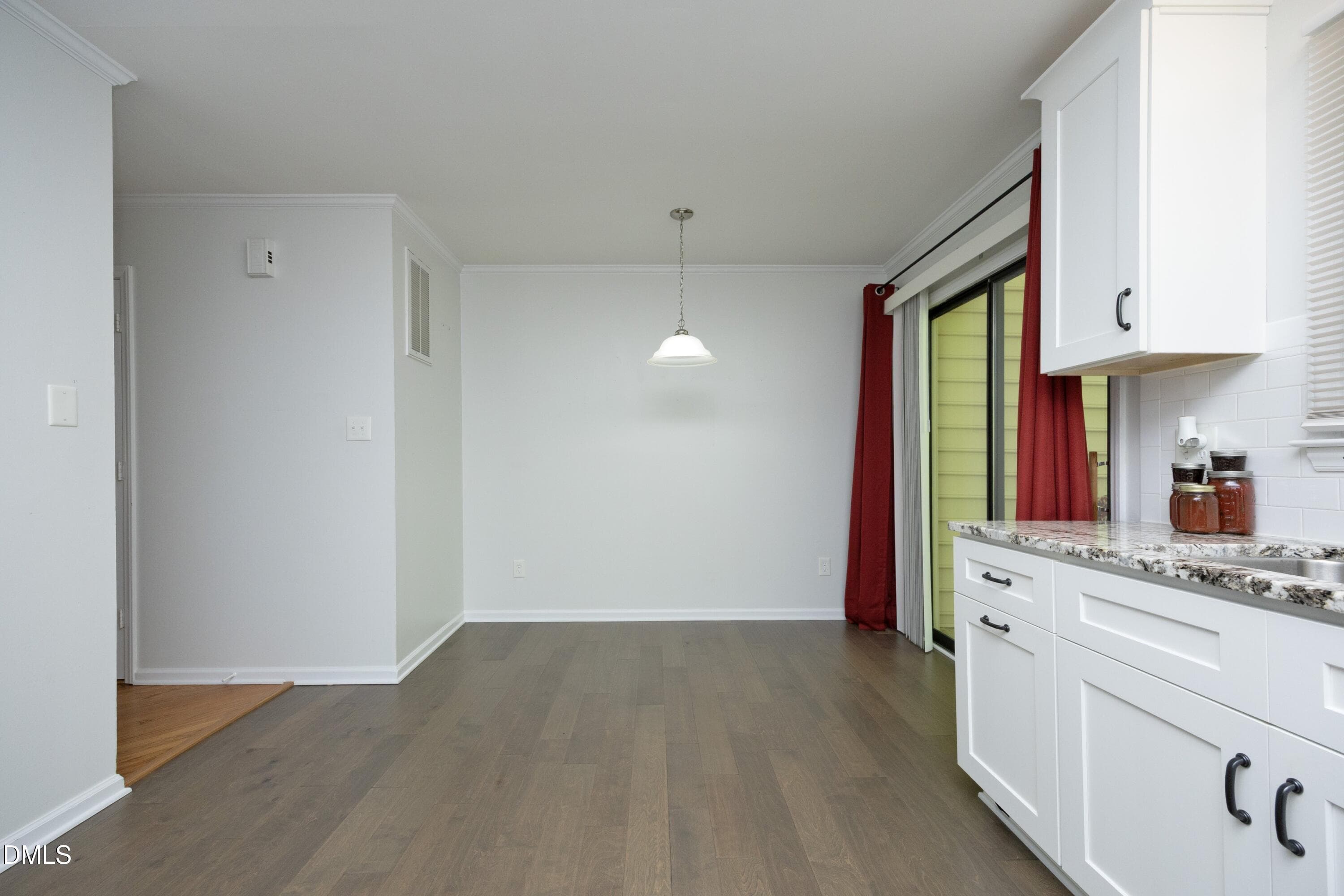 13Dining - 6502 Thetford Court, Raleigh, NC 27615, Raleigh