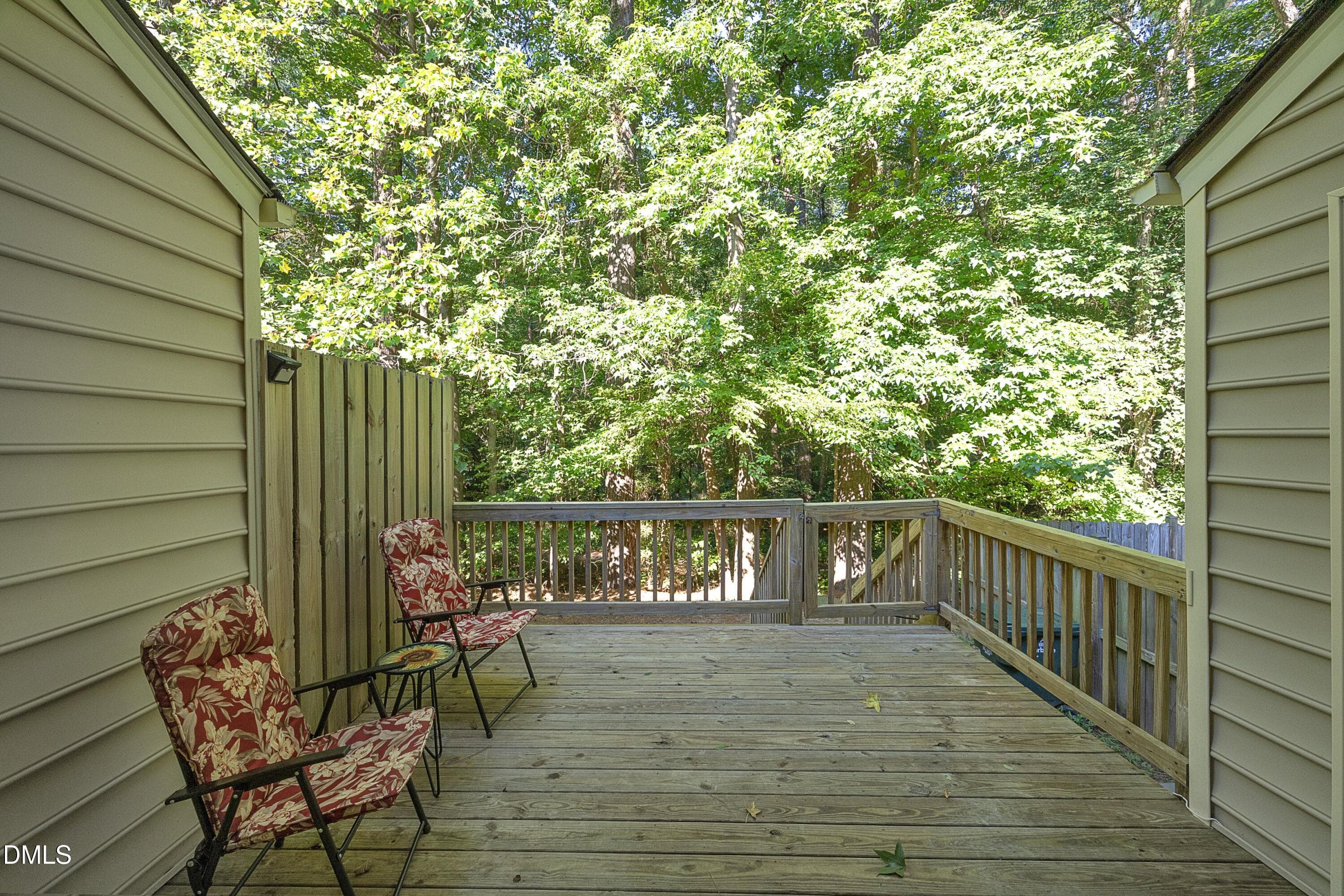 25Deck - 6502 Thetford Court, Raleigh, NC 27615, Raleigh