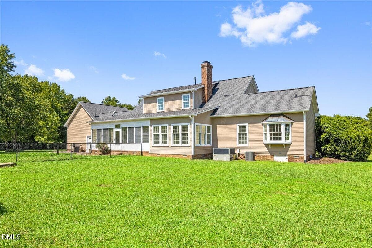 74-1147 Major Hill Rd - 1147 Major Hill Road, Snow Camp, NC 27349