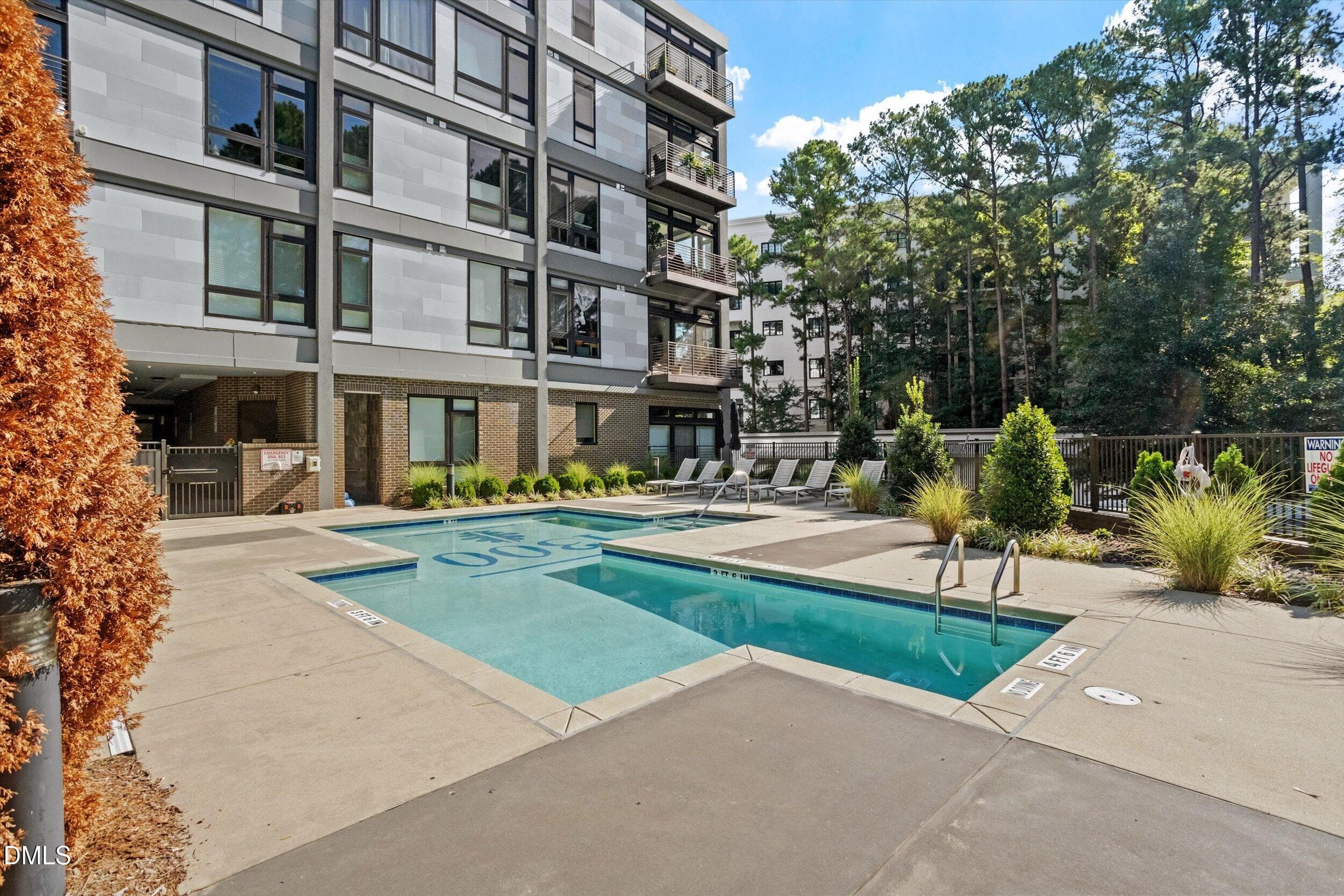 35-1300 St Marys St NA 07 - 1300 St Marys Street 301, Raleigh, NC 27605, Raleigh