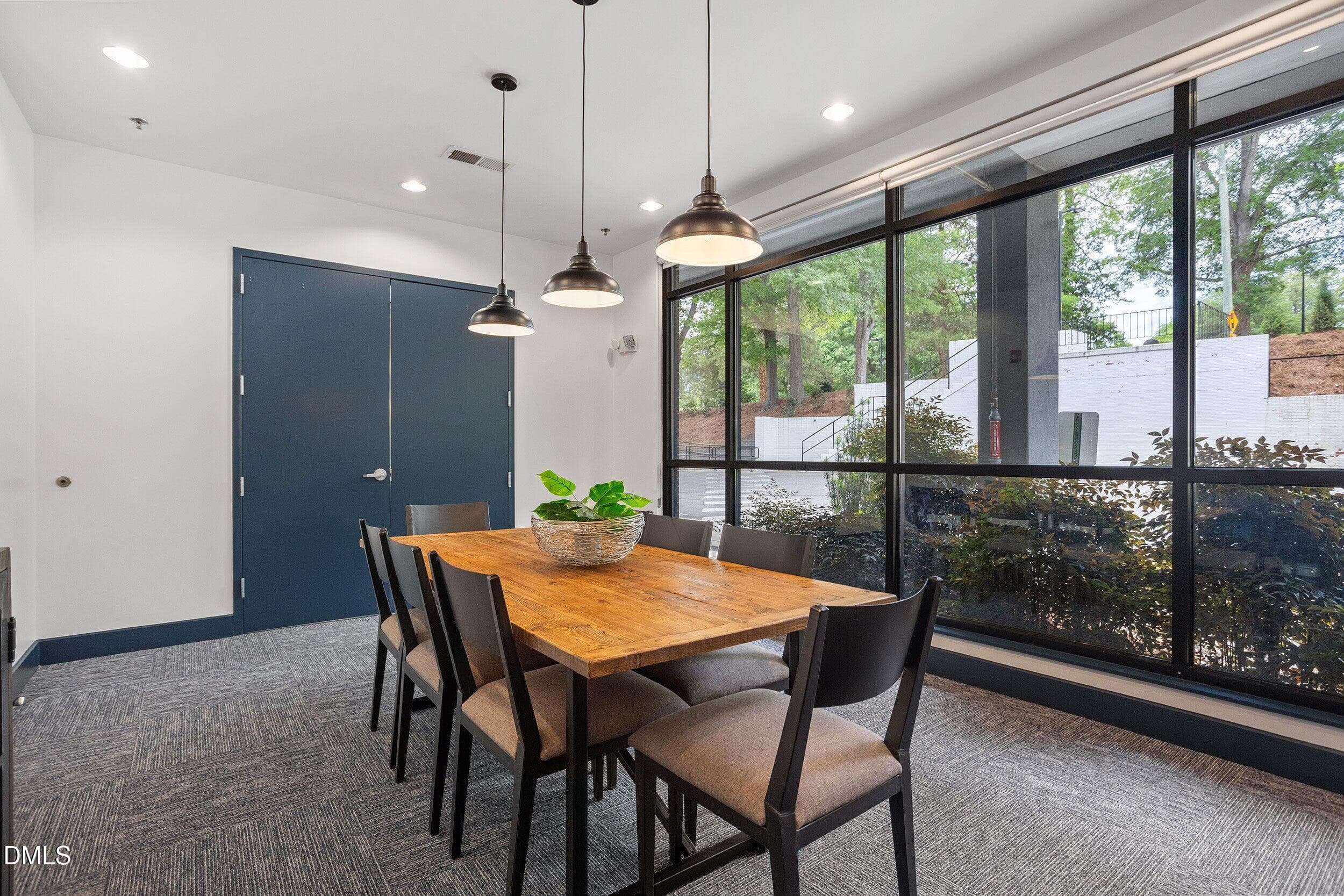 42-1300 St Marys St NA 14 - 1300 St Marys Street 301, Raleigh, NC 27605, Raleigh