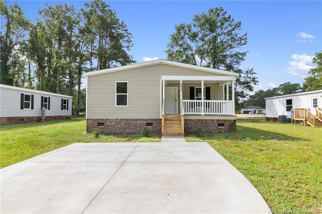 Photo 2 - 4052 Lodge Drive, Wade, NC 28395, Wade