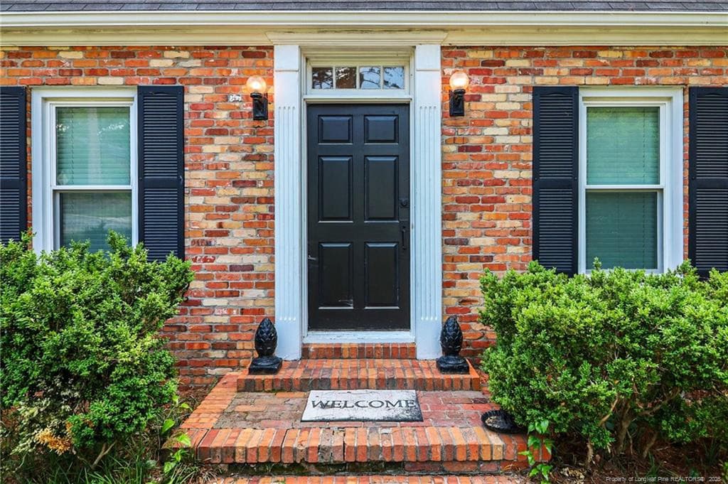 Photo 2 - 444 Holly Lane, Fayetteville, NC 28305, Fayetteville