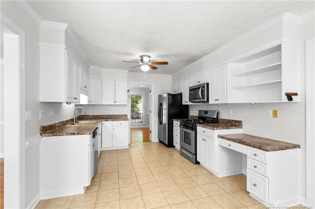 Photo 4 - 2082 Loganberry Drive, Fayetteville, NC 28304, Fayetteville