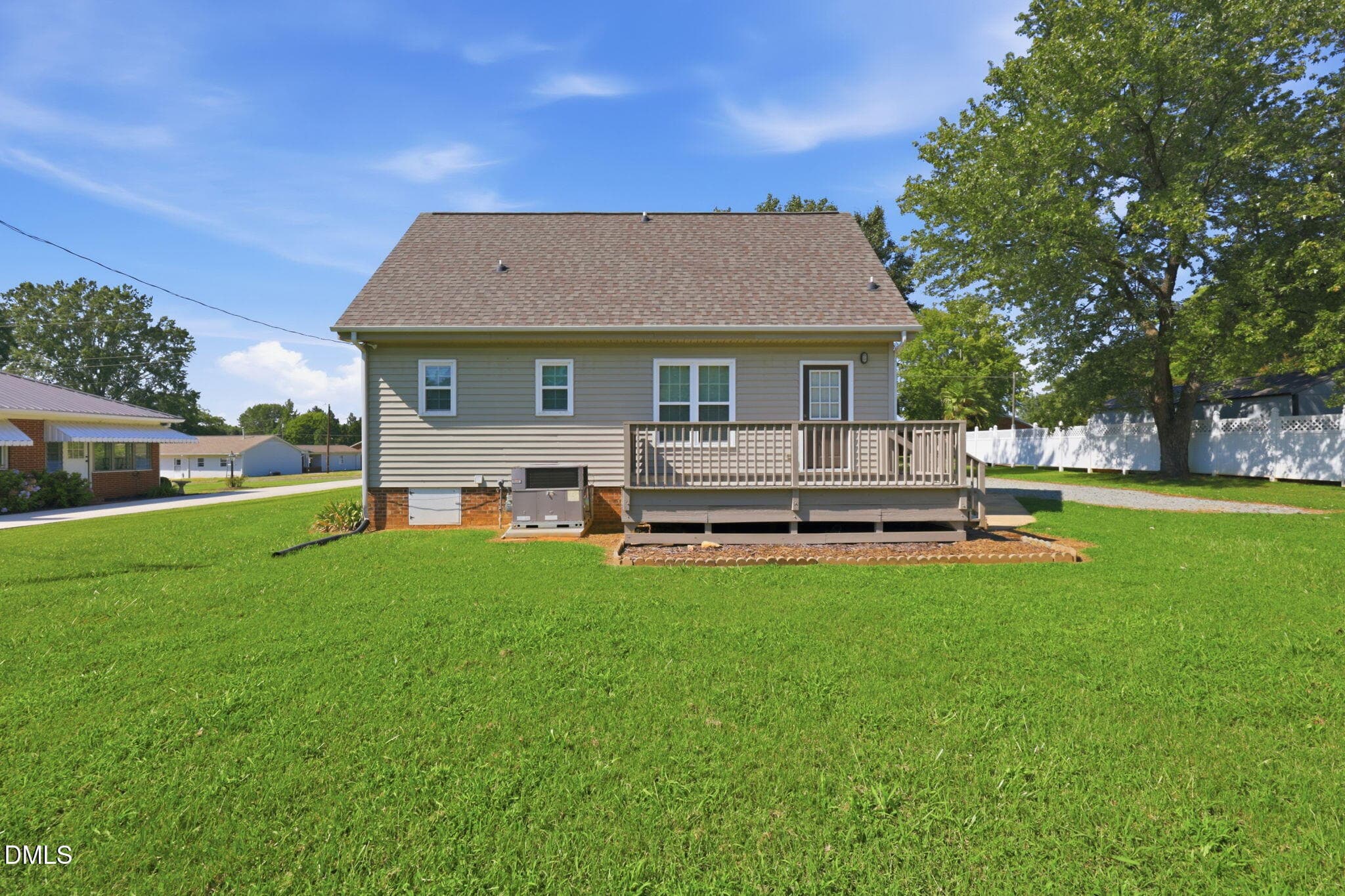13-web-or-mls-IMG_4817 - edited - 909 Highview Street, Haw River, NC 27258, Haw River