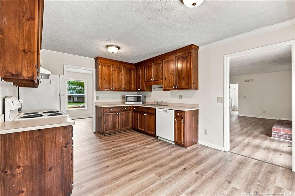 Photo 13 - 924 E Winds Lane, Fayetteville, NC 28311, Fayetteville