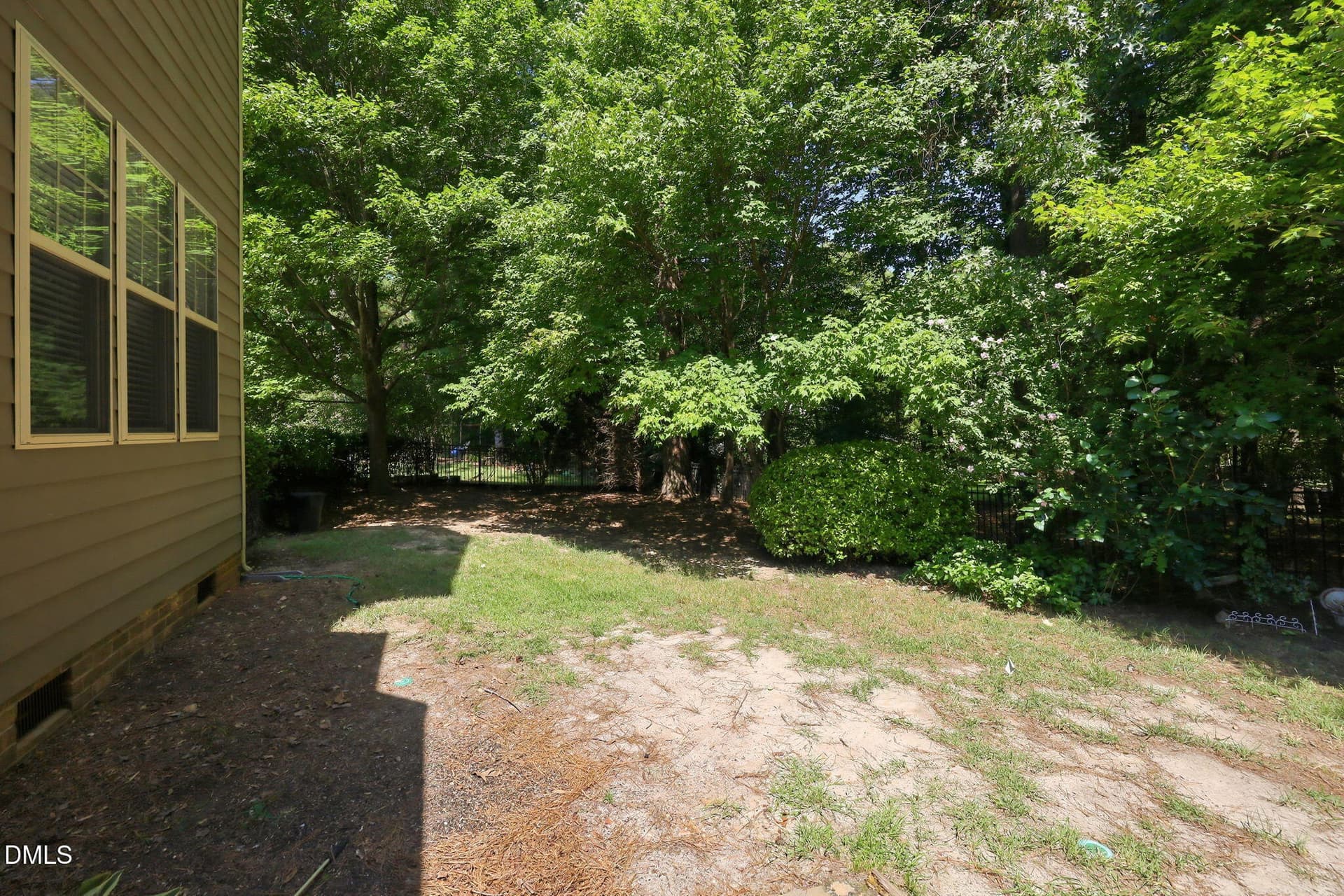 68-web-or-mls-IMG_5702 - 186 Briarfield Drive, Apex, NC 27502