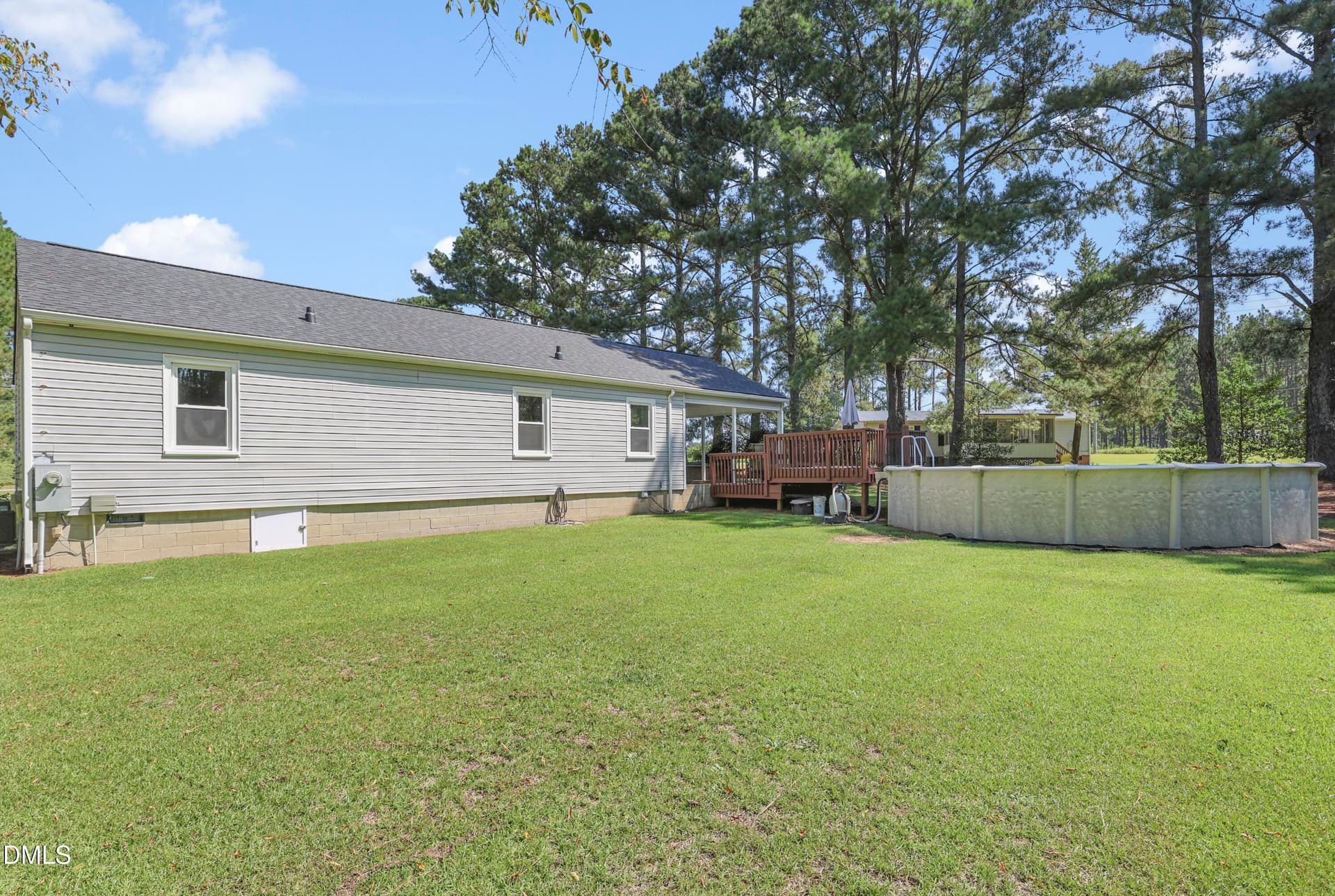 6D3A6201 - 2438 Nc 27, Coats, NC 27521