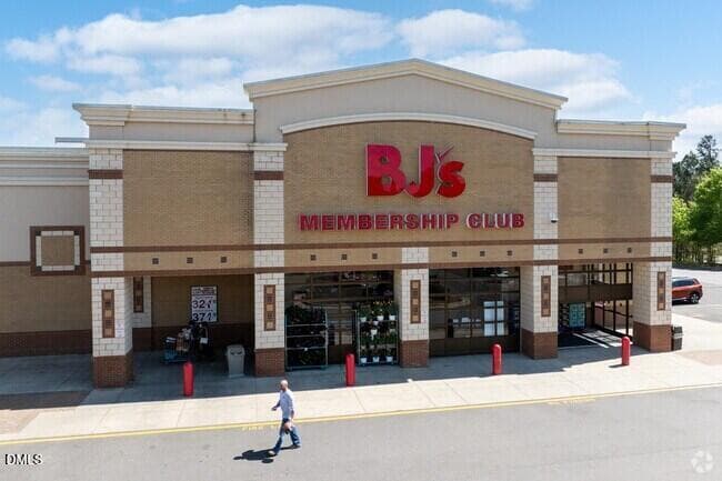Brier Creek Commons - 5420 Running Fox Lane, Durham, NC 27703, Durham
