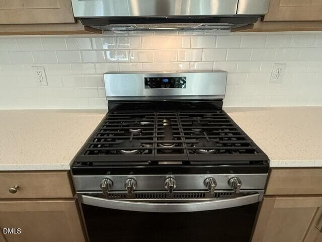 Gas Range - 5420 Running Fox Lane, Durham, NC 27703, Durham