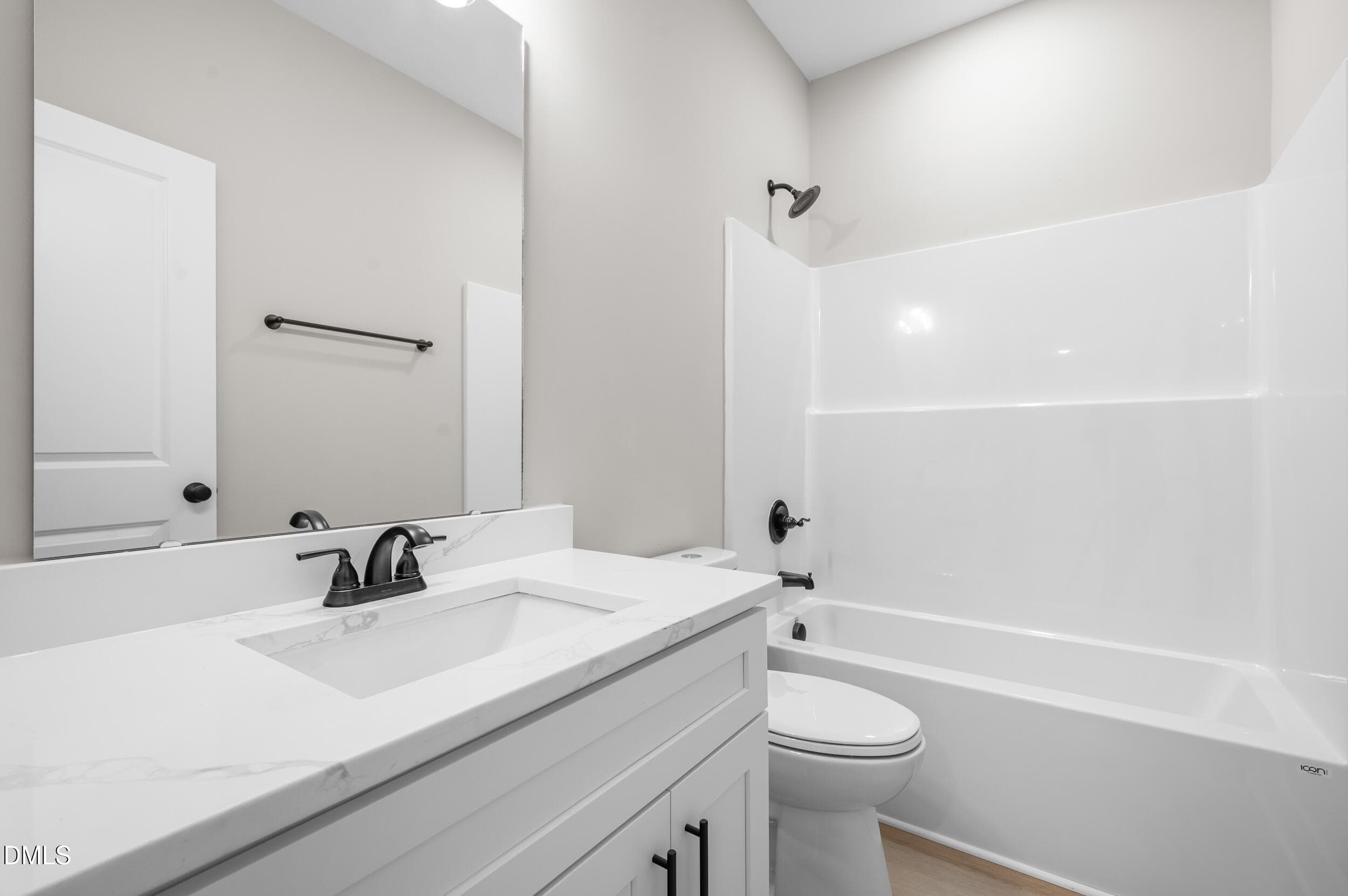 Full Bath - 117 Chinaberry Street, Kittrell, NC 27544