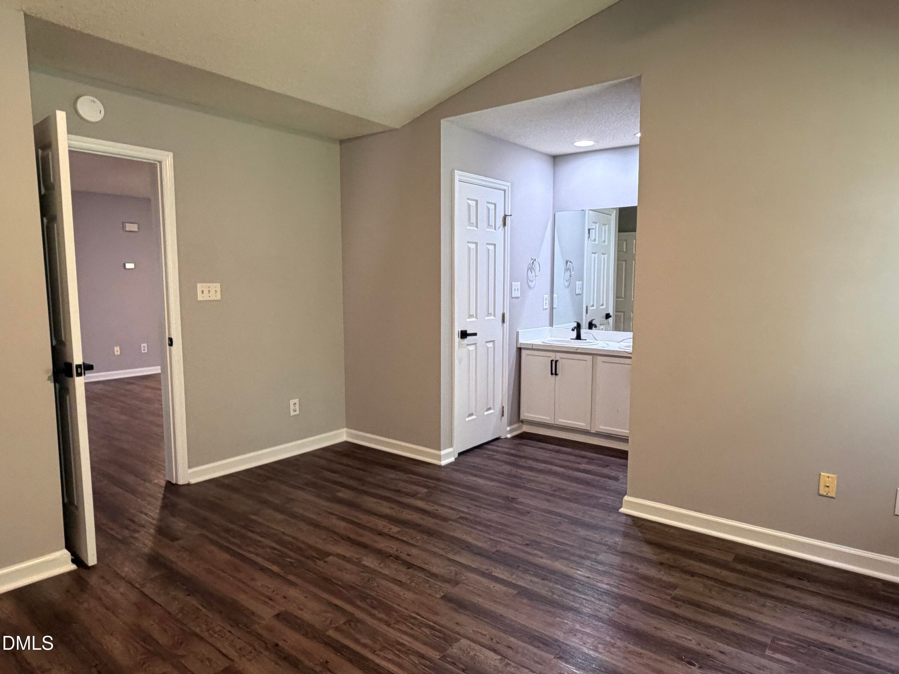mbed3 - 2201 Mountain Mist Court 302, Raleigh, NC 27603, Raleigh