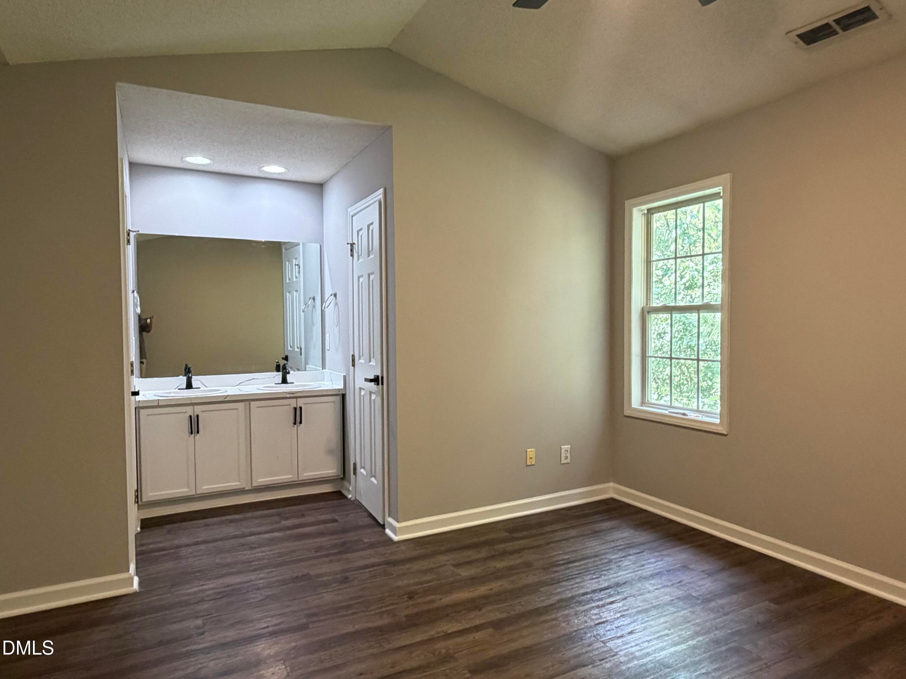 mbed2 - 2201 Mountain Mist Court 302, Raleigh, NC 27603, Raleigh