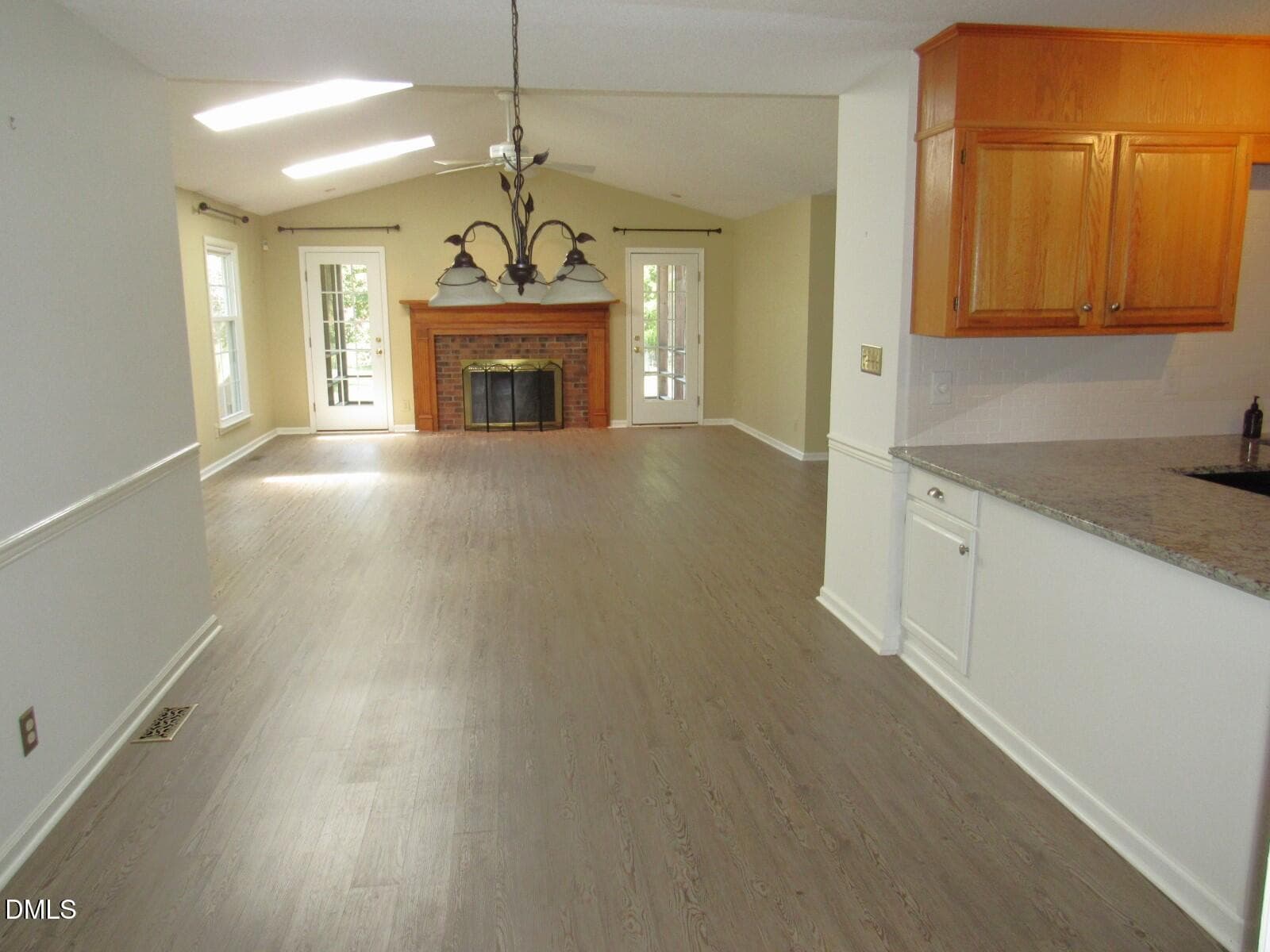 Dining - 1290 Spring Valley Road, Henderson, NC 27537