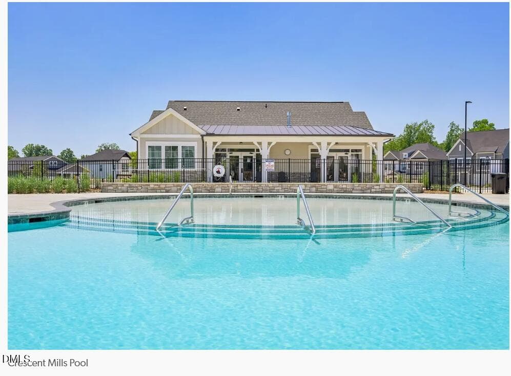 Crescent Mills Pool - 150 S Waterstone Lane, Clayton, NC 27520, Clayton