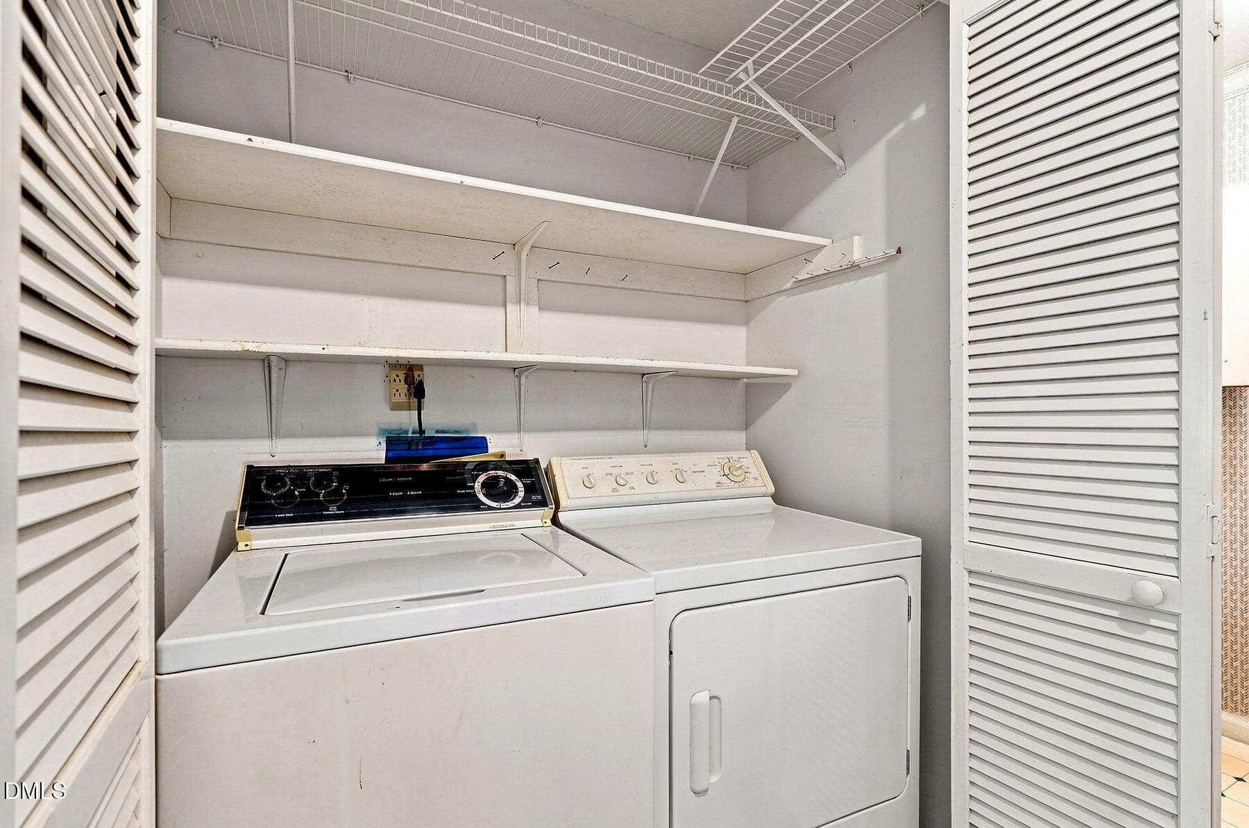 Laundry Closet - 4621 Timbermill Court, Raleigh, NC 27612, Raleigh