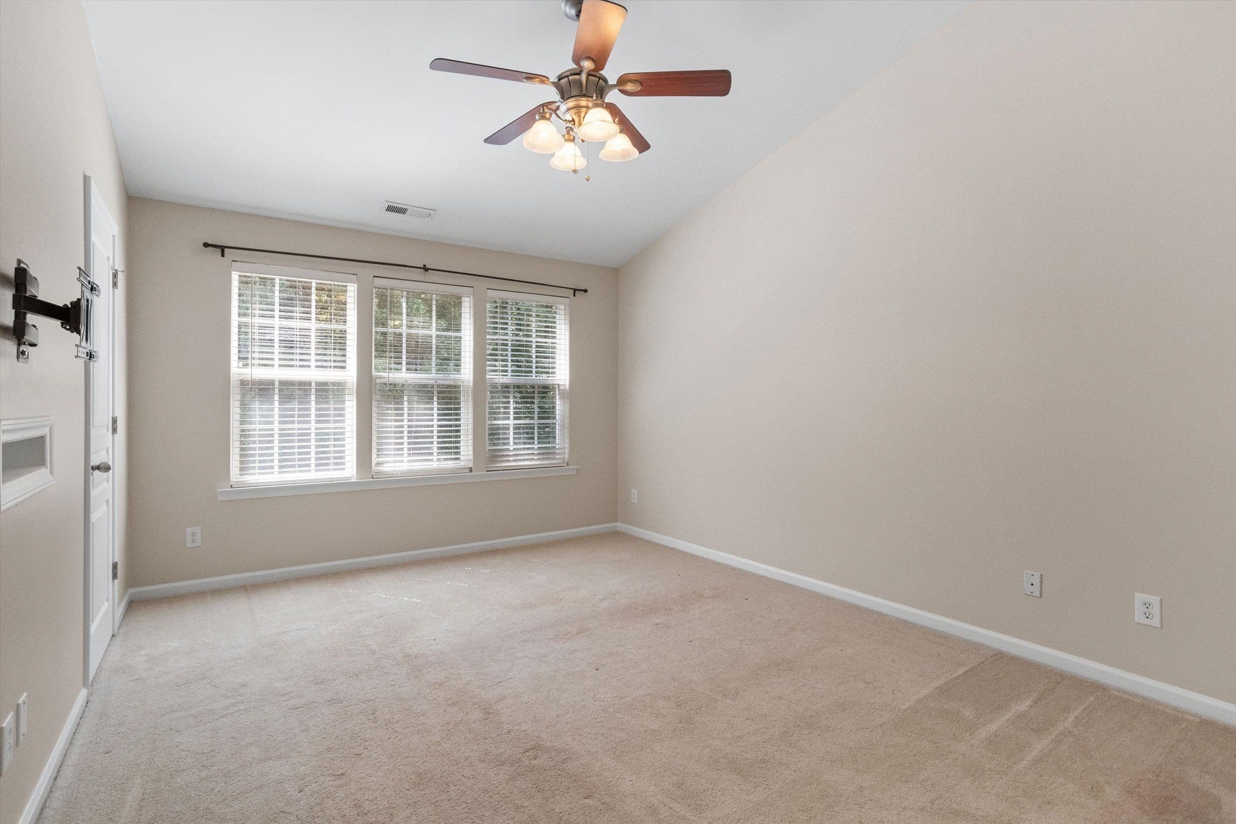 Photo 16 - 4323 Sugarbend Way, Raleigh, NC 27606, Raleigh