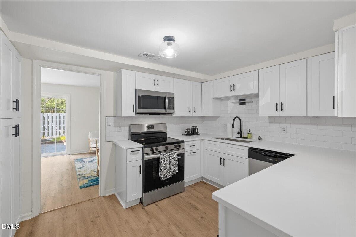 12-12 Patriot Cir - 12 Patriot Circle, Durham, NC 27704, Durham