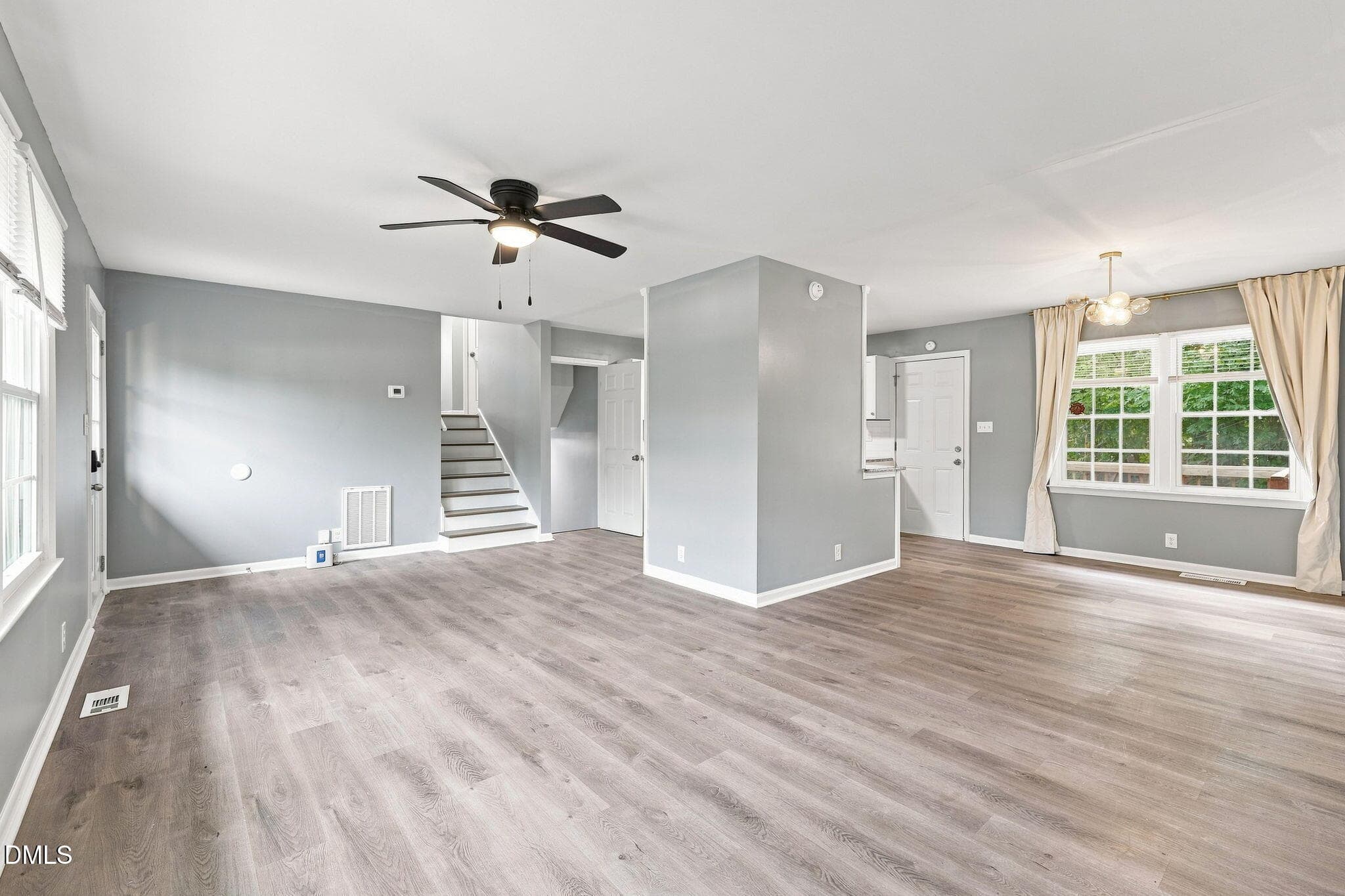Family room 3 - 1536 N King Charles Road, Raleigh, NC 27610, Raleigh