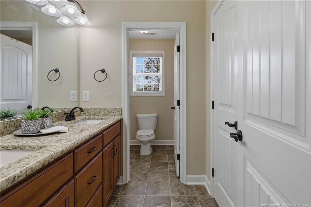 Upstairs Bathroom - 103 Crossbridge Lane, Autryville, NC 28318