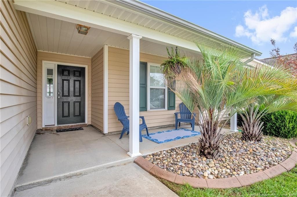 Photo 5 - 507 Fairfield Circle, Raeford, NC 28376, Raeford