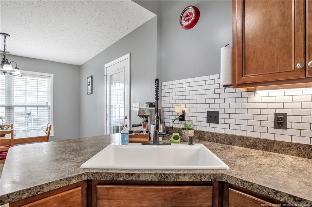 Photo 18 - 507 Fairfield Circle, Raeford, NC 28376, Raeford