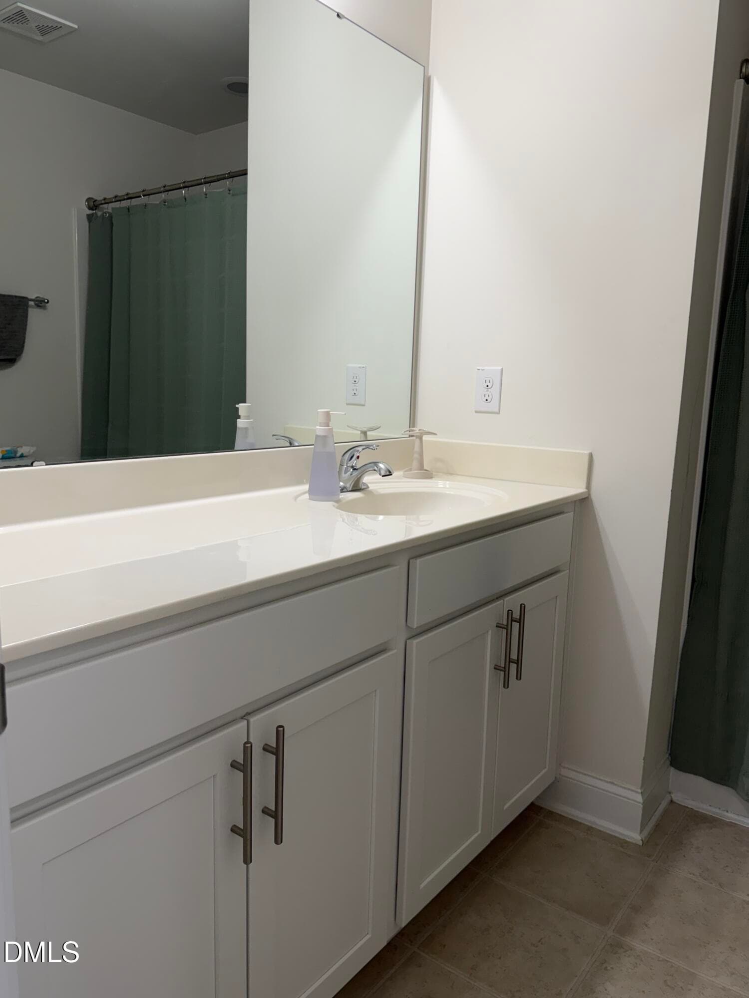 ba2a - 161 E Porthaven Way, Clayton, NC 27527, Clayton